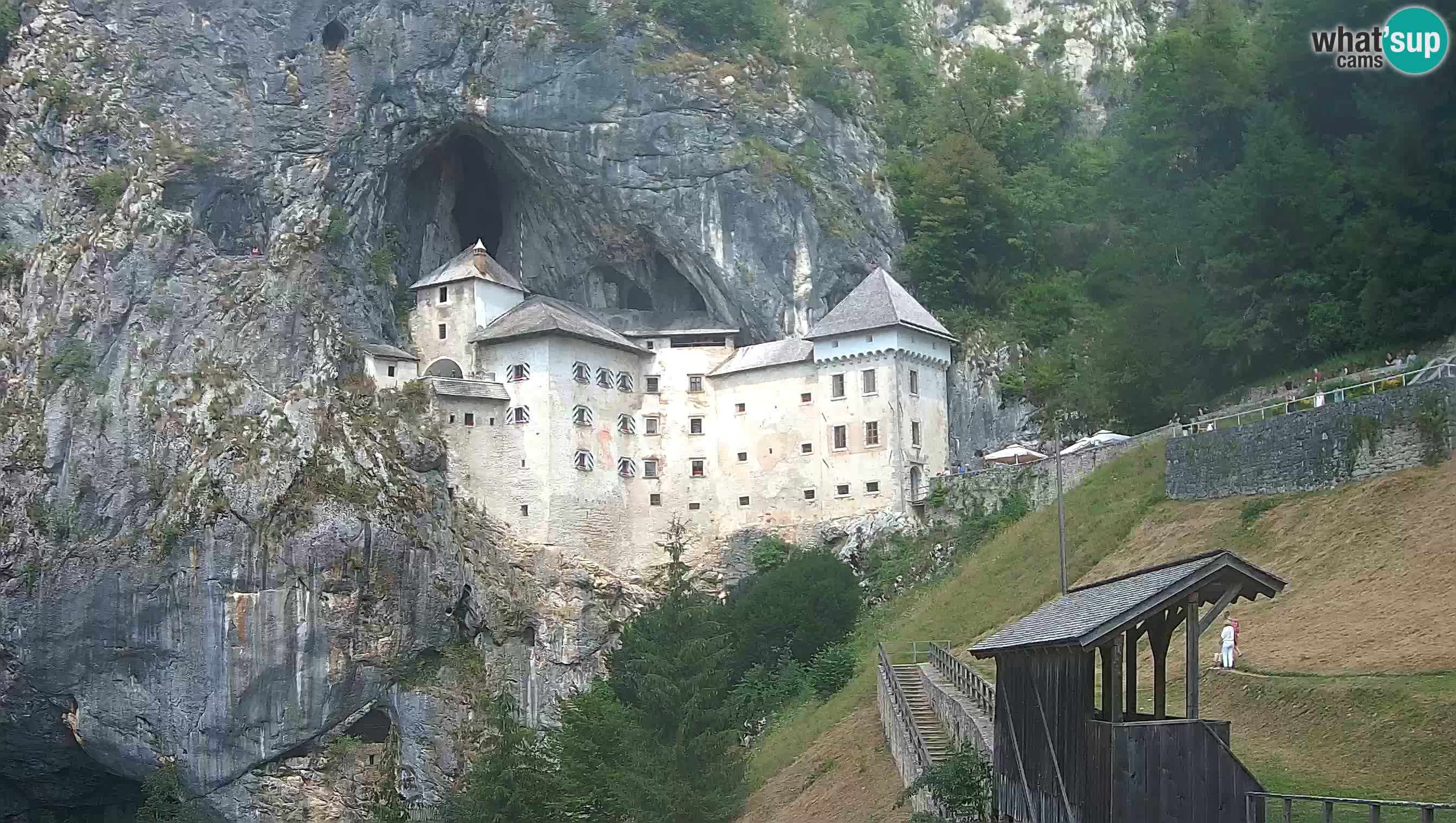 Web kamera Predjamski dvorac – Postojna – Slovenija