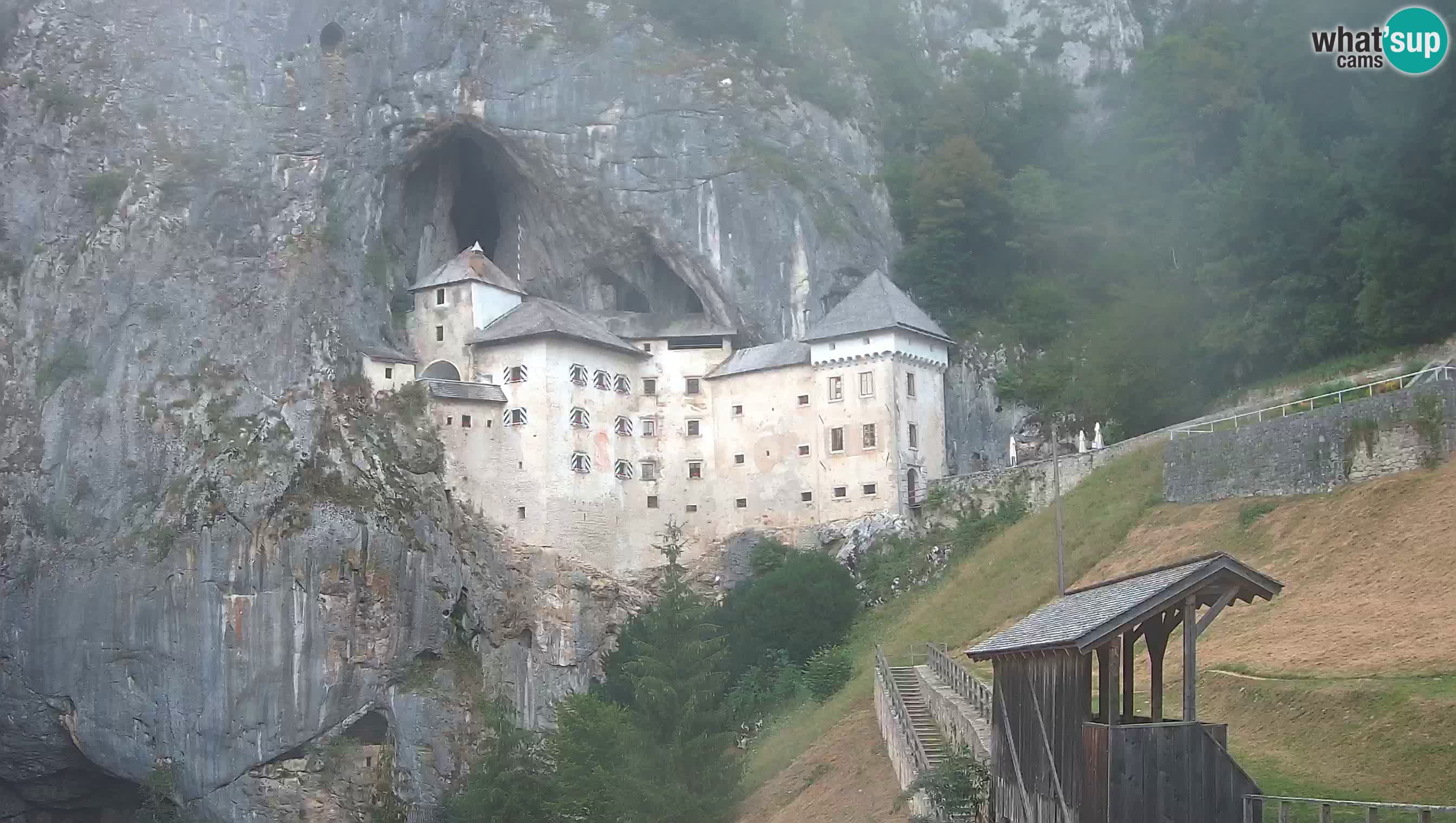Live Webcam Predjamski grad – Predjama Castle – Postojna – Slovenia