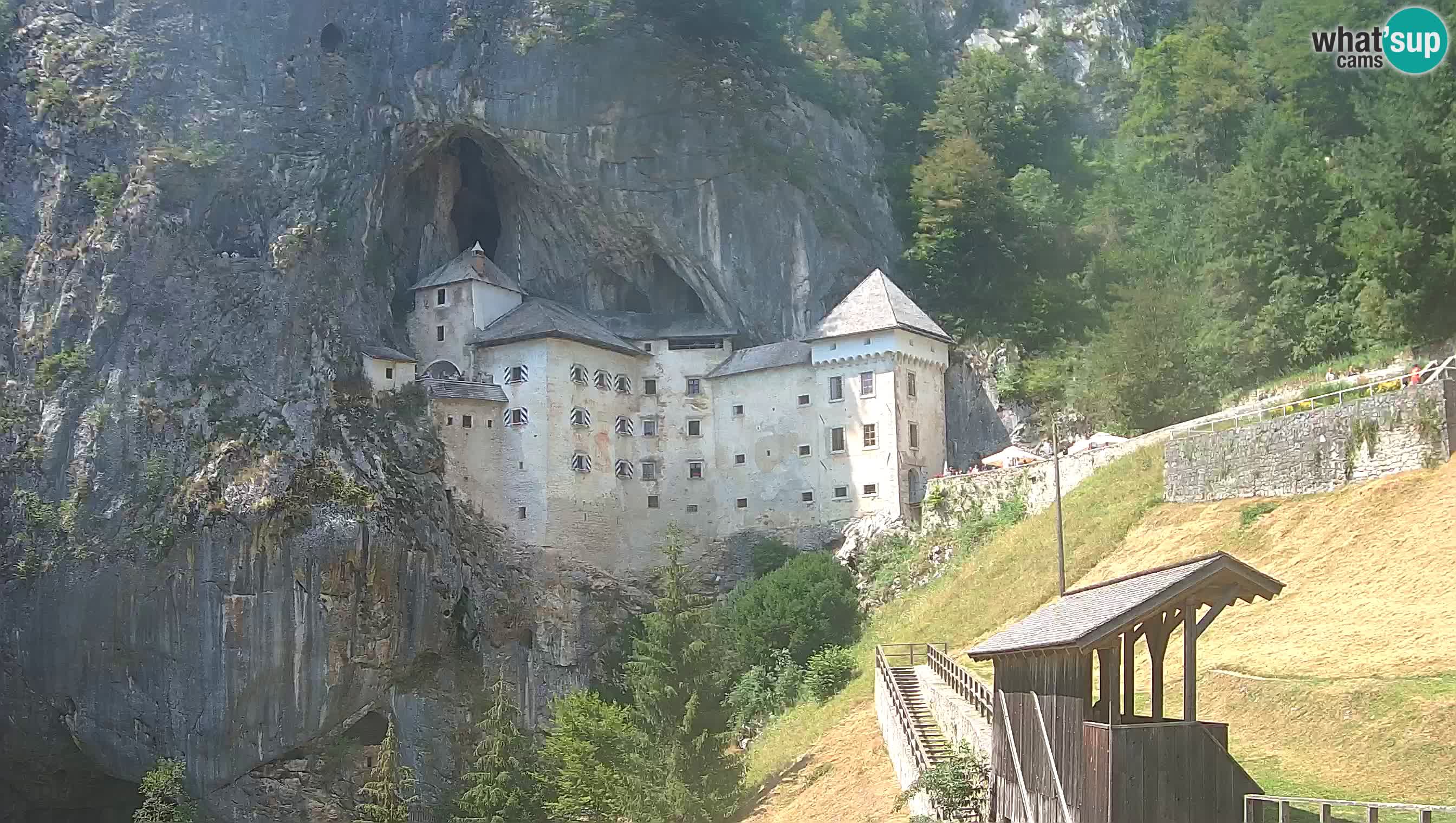 Live Webcam Castello di Predjama – Postumia – Slovenia
