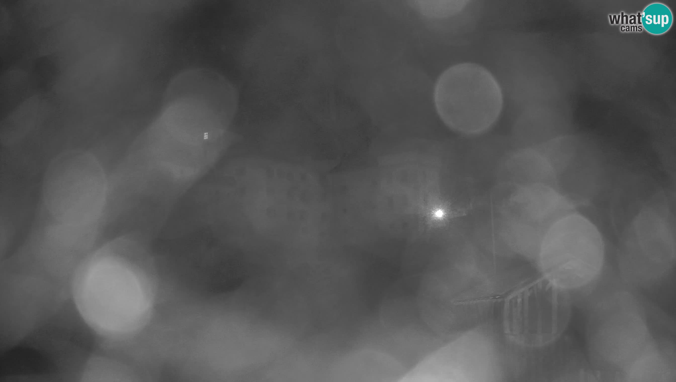 Live Webcam Grad Predjama – Château de Predjama – Postojna – Slovénie