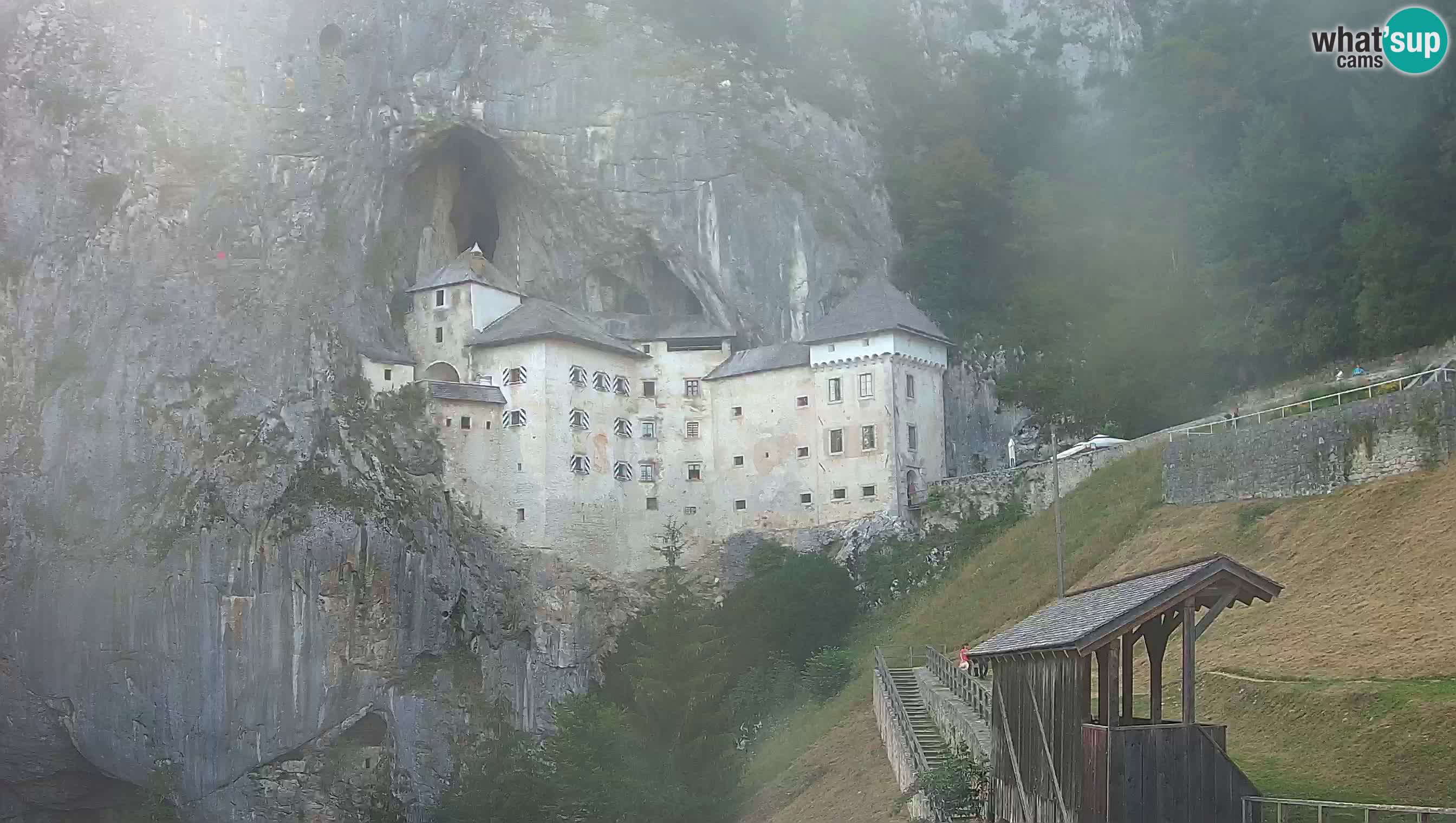 Live Webcam Predjamski grad – Predjama Castle – Postojna – Slovenia
