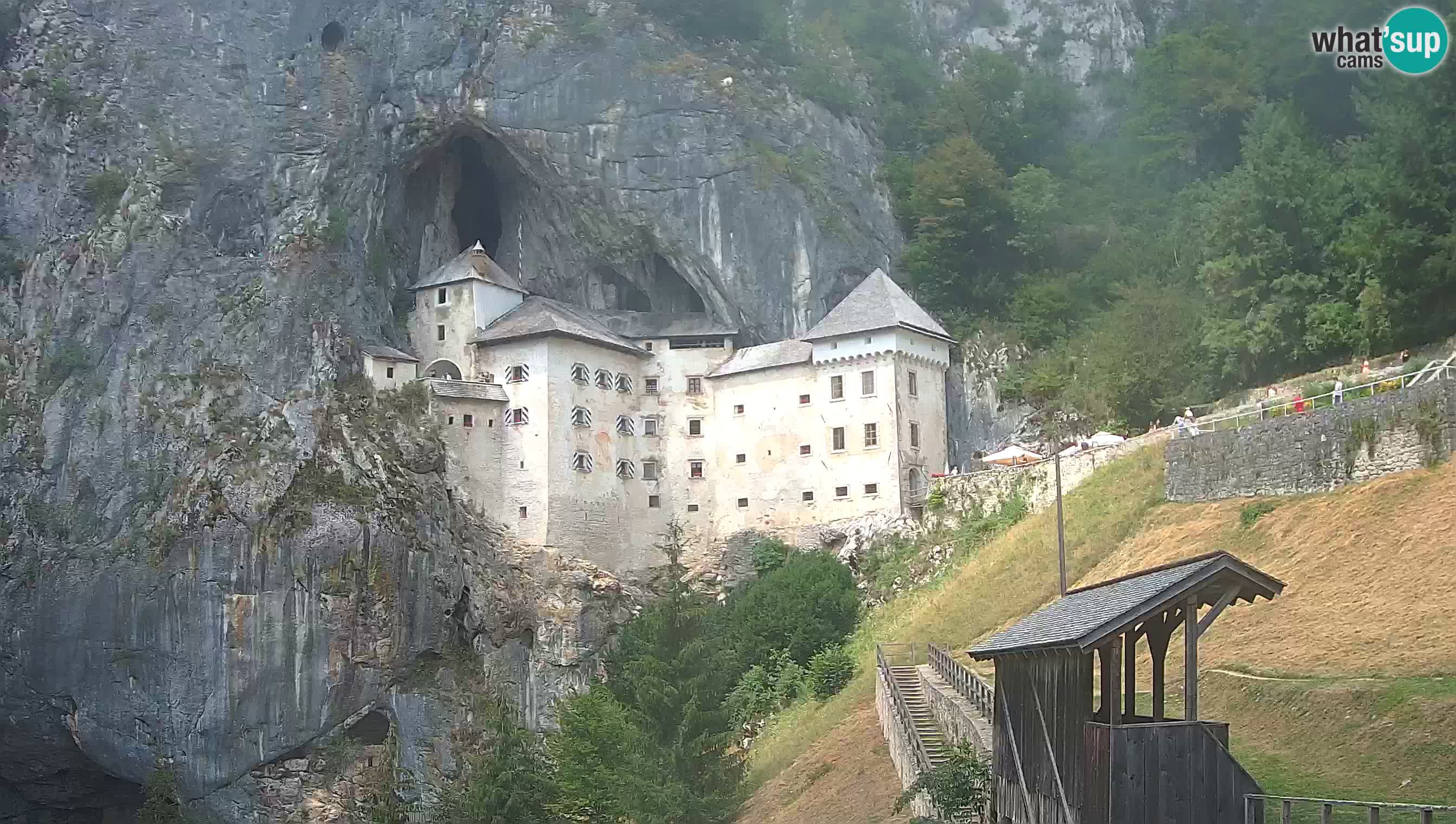 Live Webcam Castello di Predjama – Postumia – Slovenia