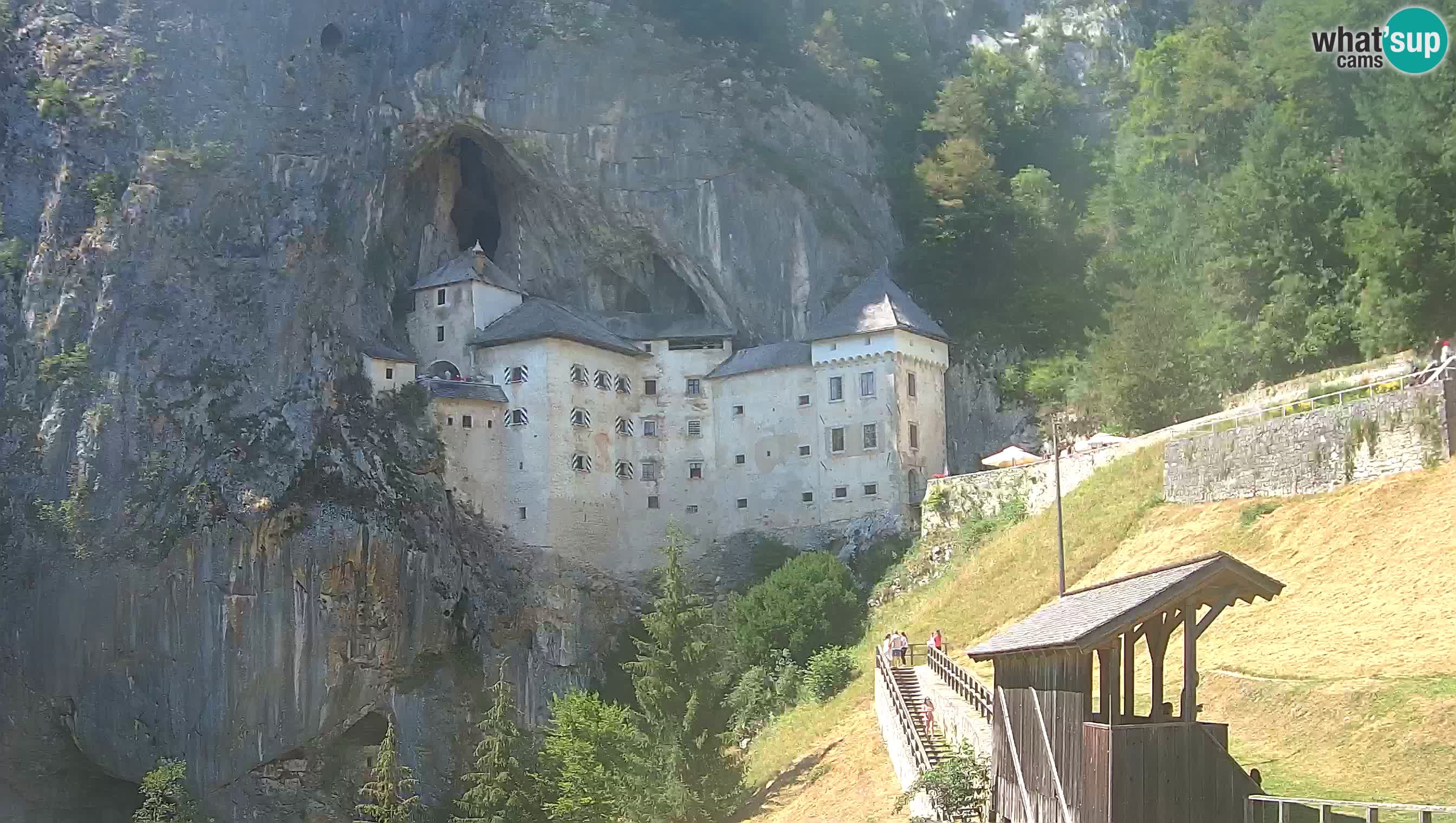 Live Webcam Castello di Predjama – Postumia – Slovenia