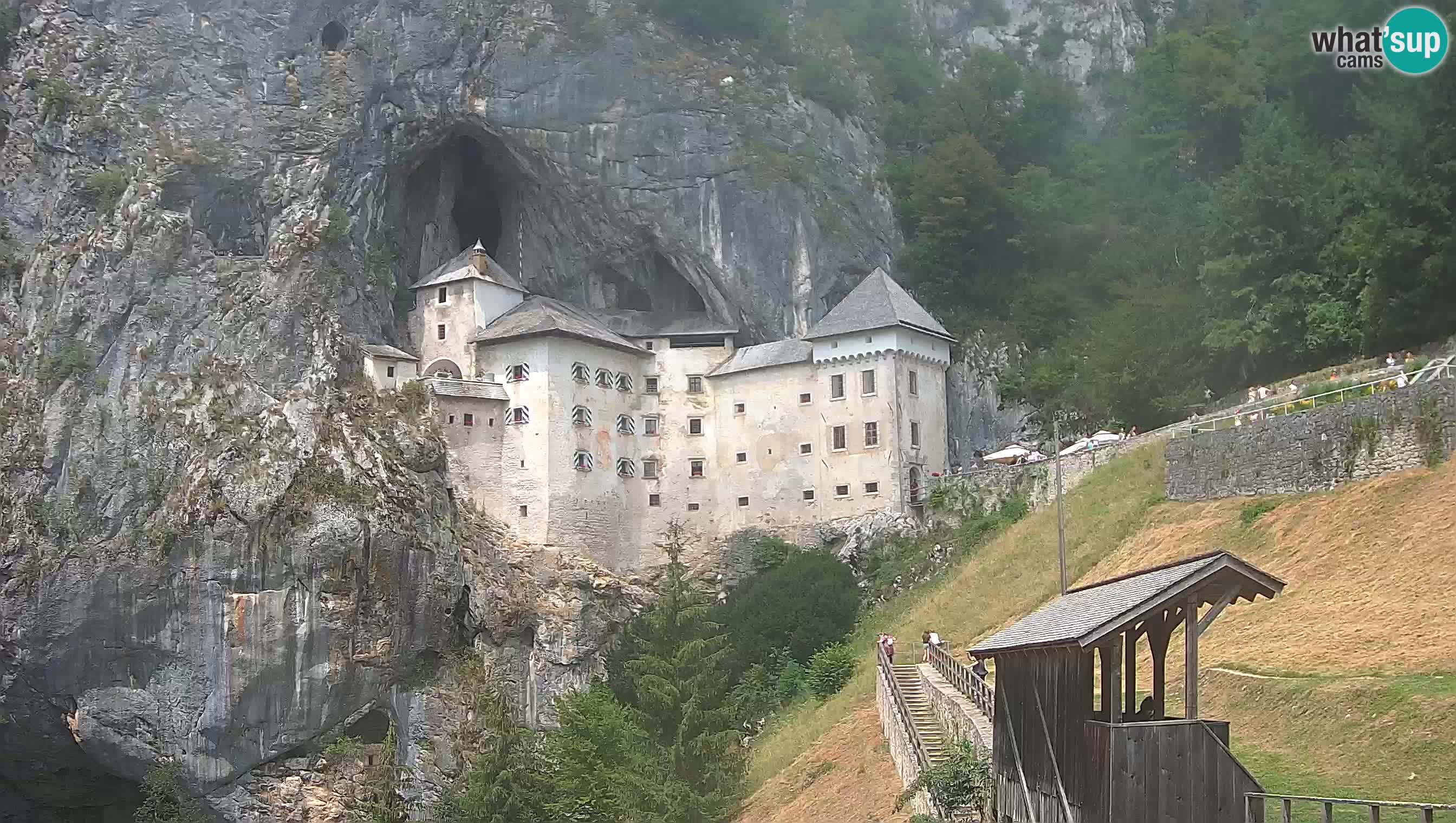Live Webcam Predjamski grad – Predjama Castle – Postojna – Slovenia