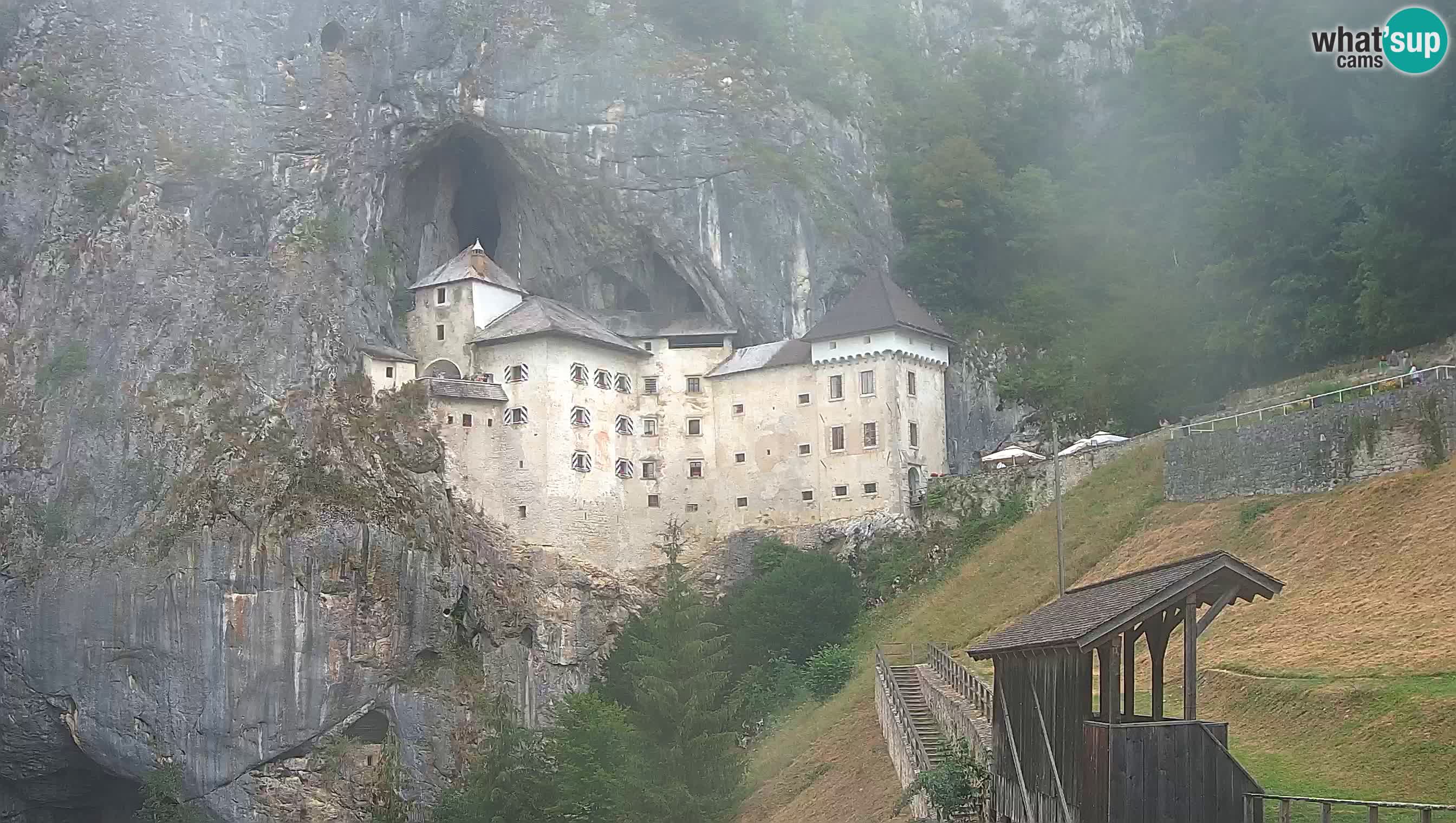 Live Webcam Höhlenburg Predjama – Postojna – Slowenien