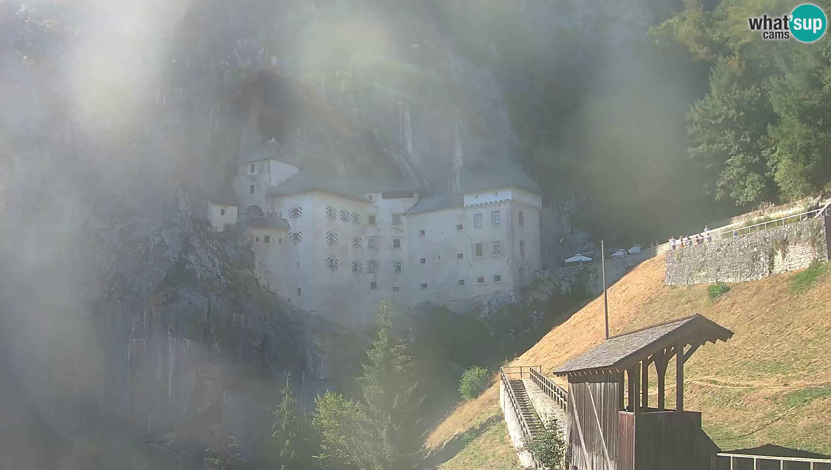 Camera en vivo Castillo de Predjama – Postojna – Eslovenia
