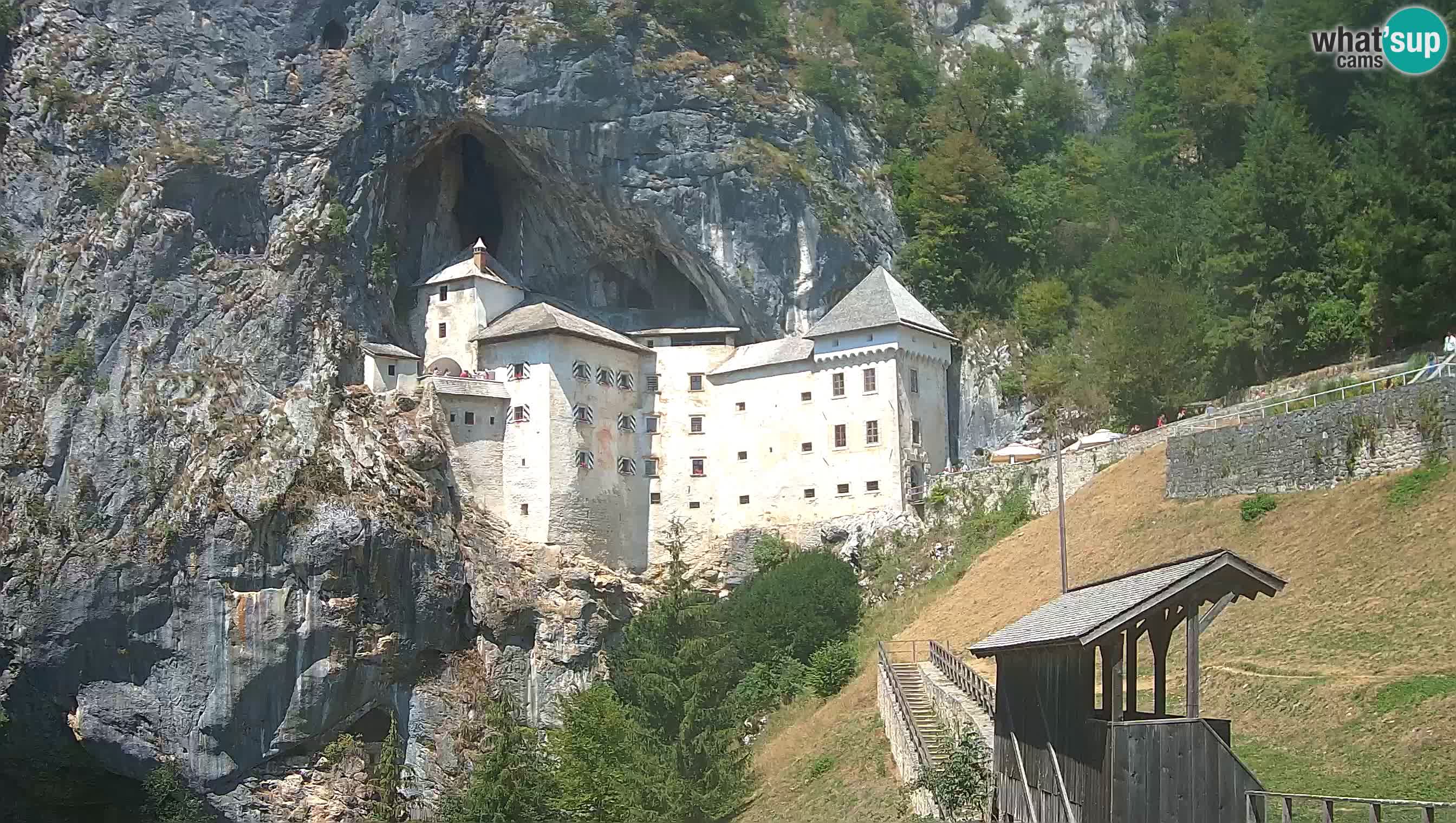 Web kamera Predjamski dvorac – Postojna – Slovenija
