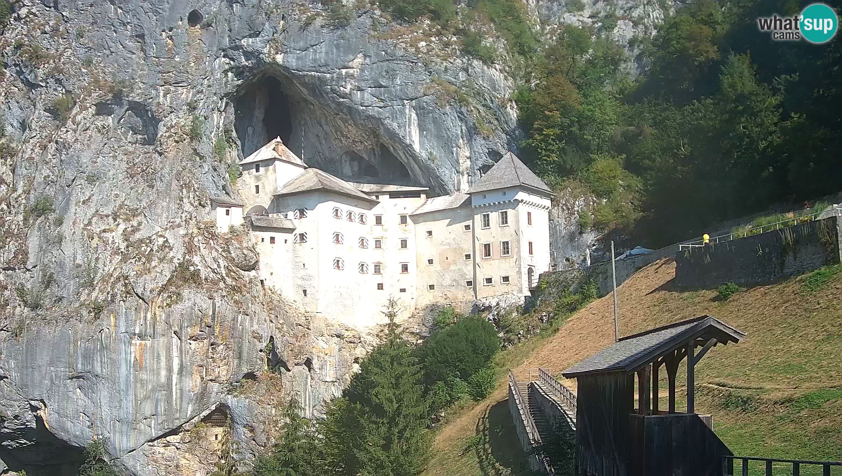 Live Webcam Predjamski grad – Predjama Castle – Postojna – Slovenia