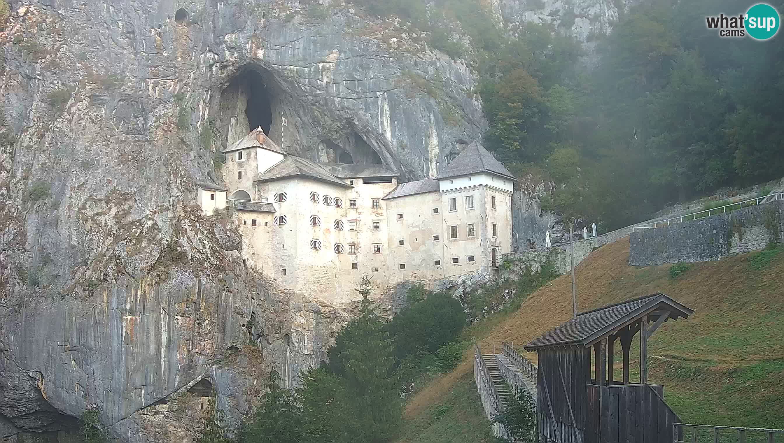 Live Webcam Predjamski grad – Predjama Castle – Postojna – Slovenia