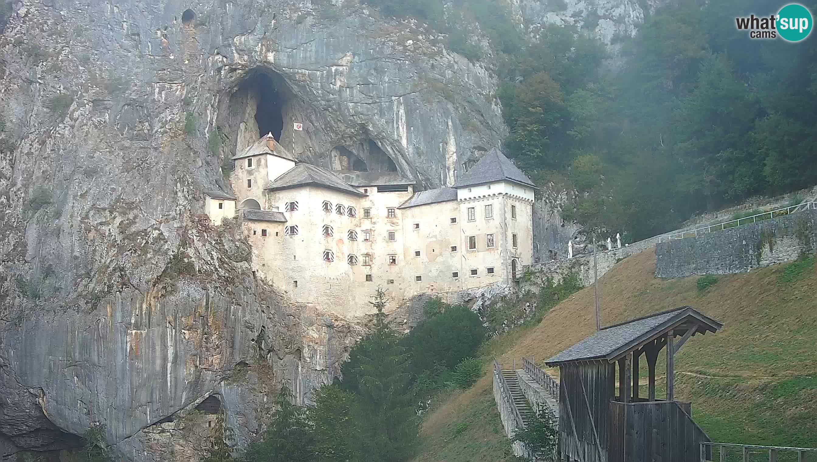 Camera en vivo Castillo de Predjama – Postojna – Eslovenia