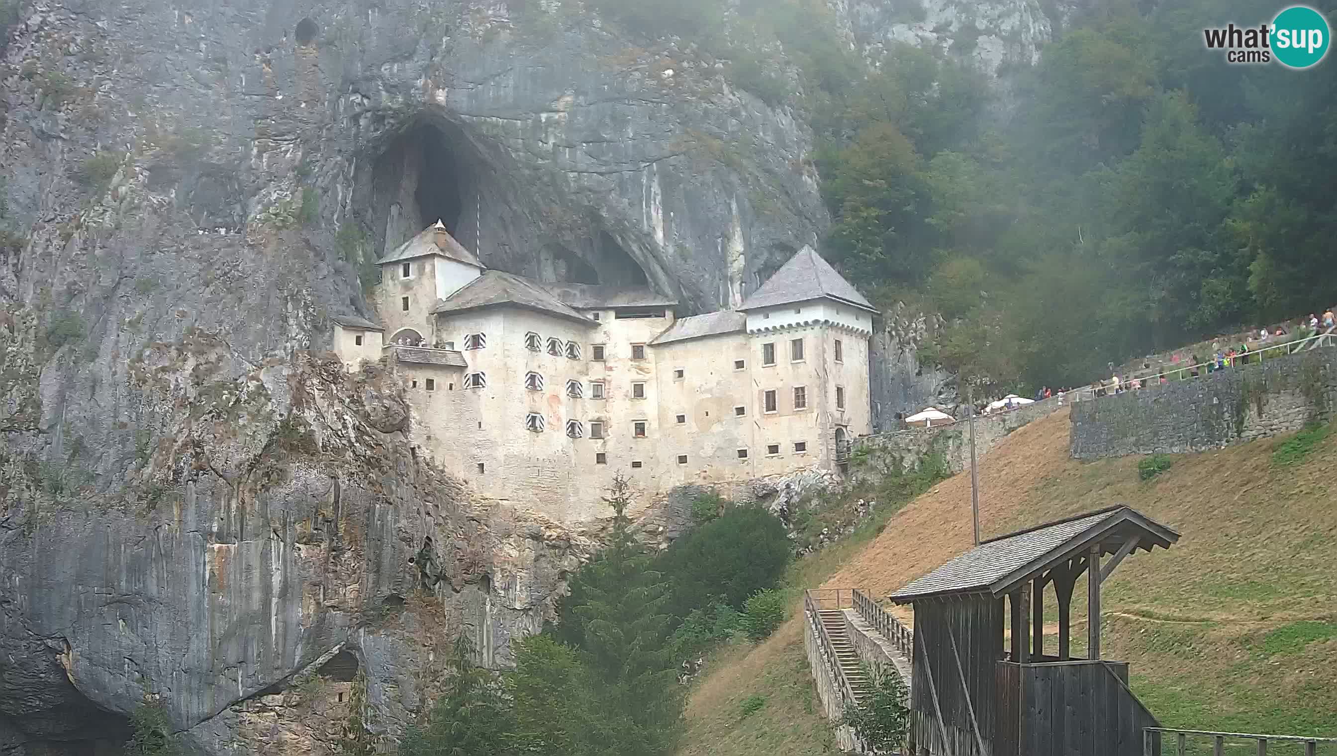 Live Webcam Castello di Predjama – Postumia – Slovenia