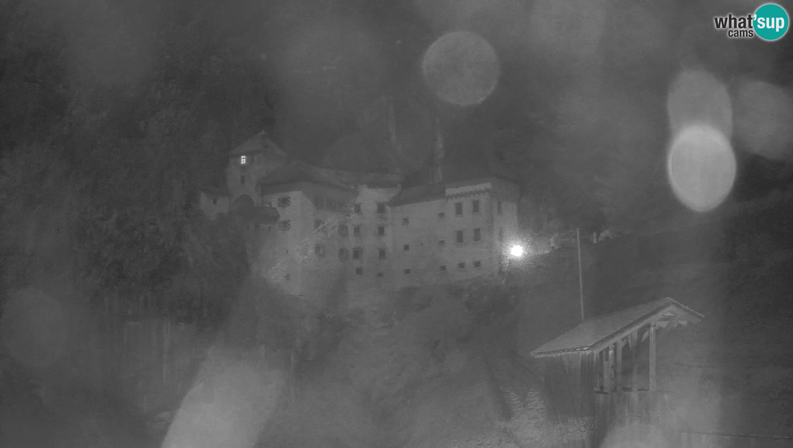 Live Webcam Castello di Predjama – Postumia – Slovenia