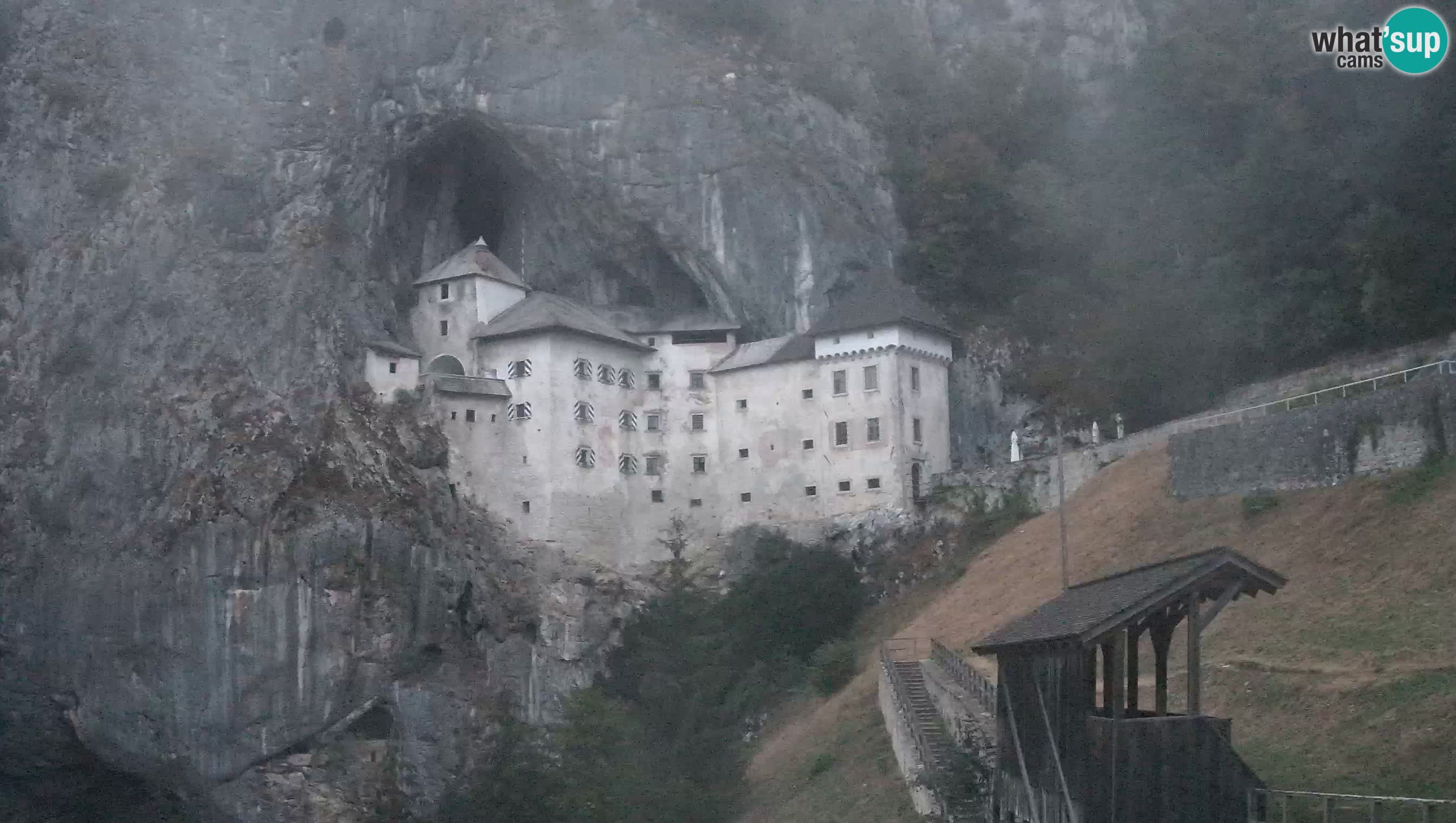Live Webcam Castello di Predjama – Postumia – Slovenia
