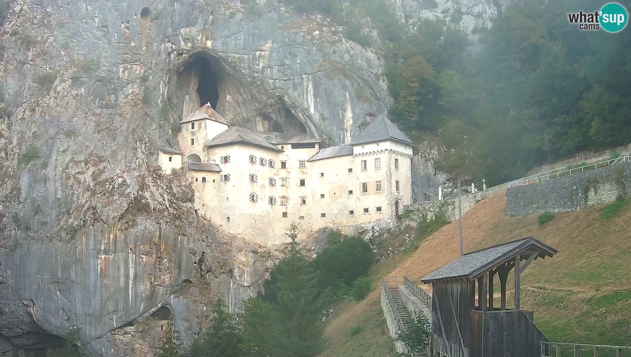 Live Webcam Castello di Predjama – Postumia – Slovenia