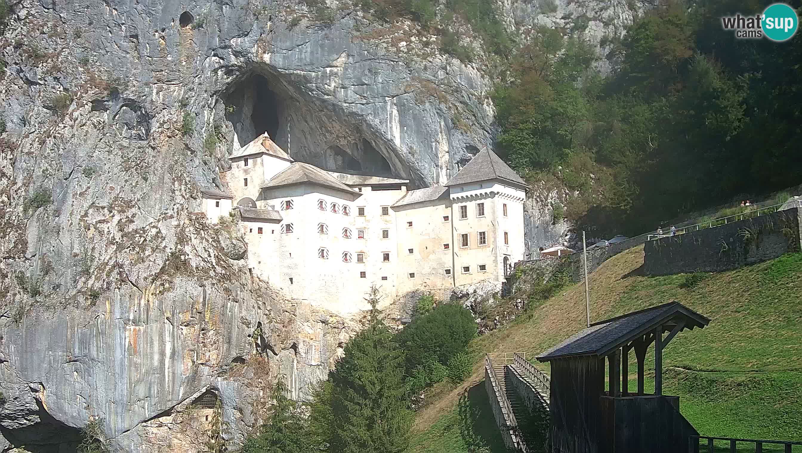 Web kamera Predjamski dvorac – Postojna – Slovenija