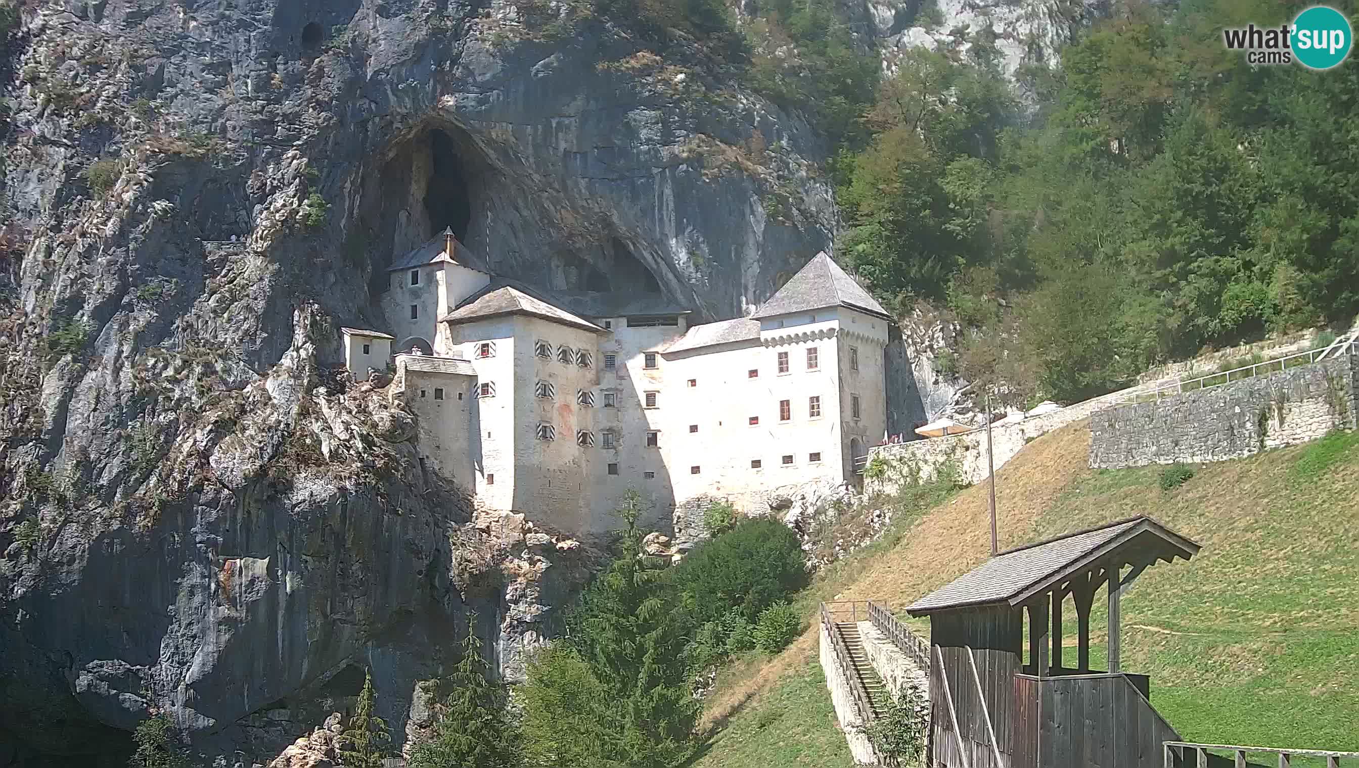 Web kamera Predjamski dvorac – Postojna – Slovenija