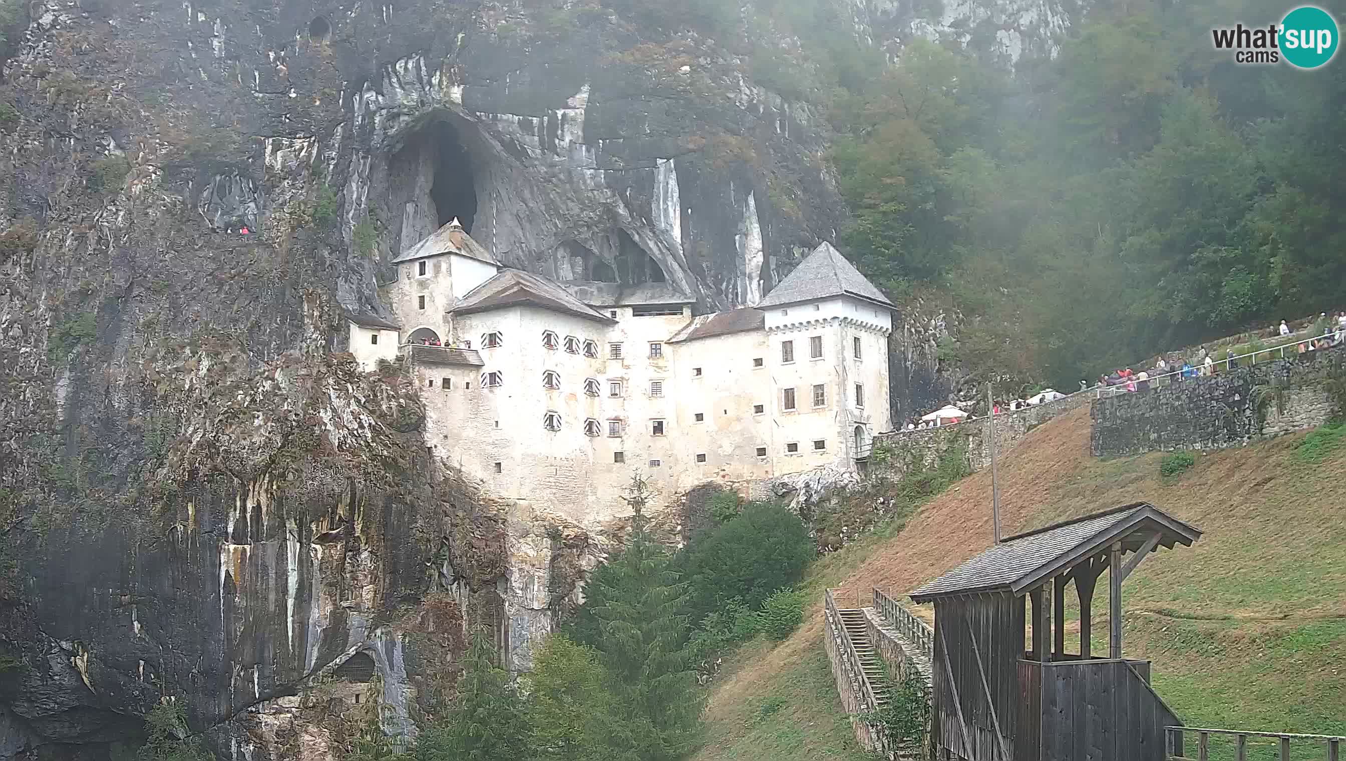 Live Webcam Predjamski grad – Predjama Castle – Postojna – Slovenia