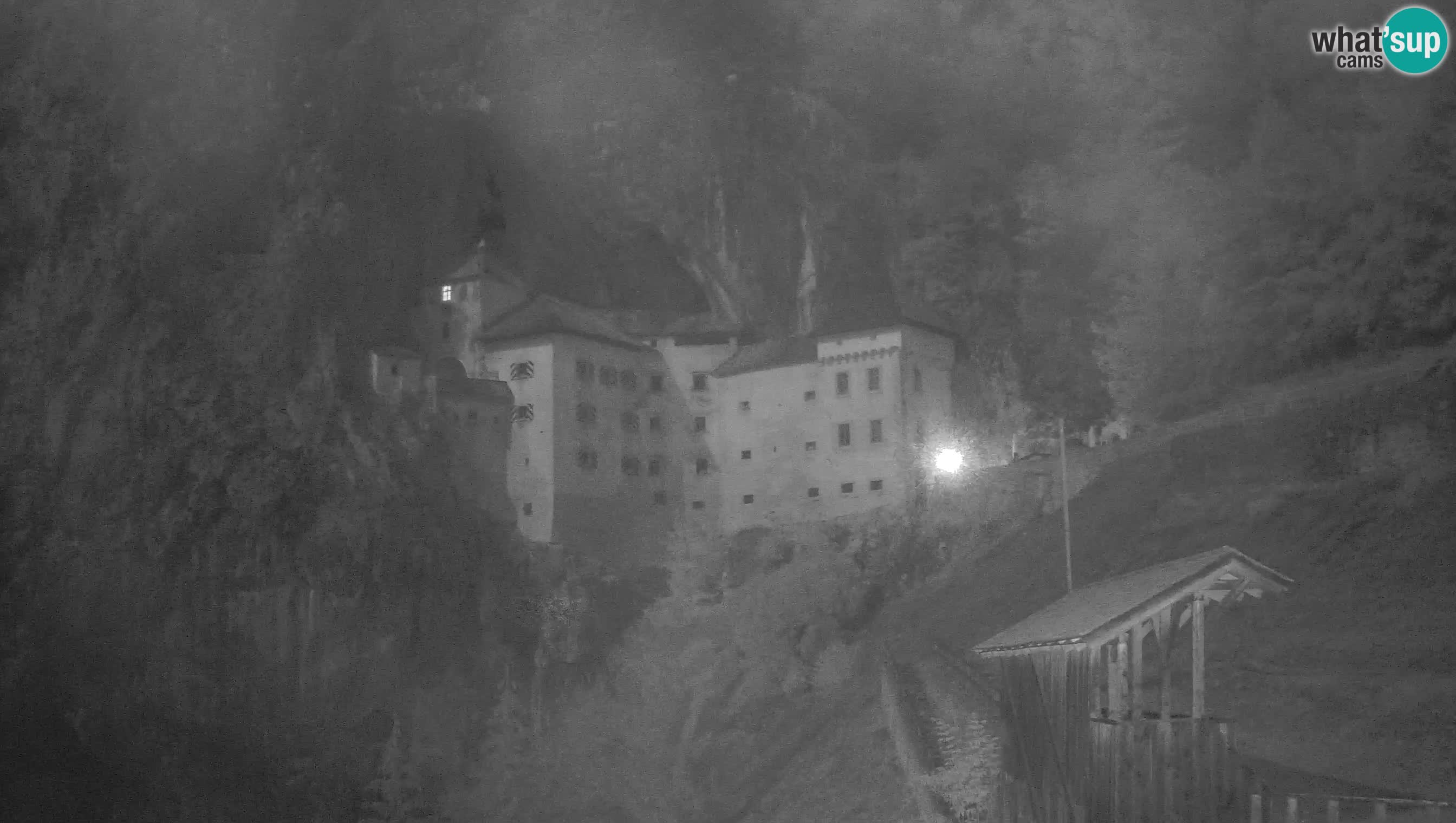 Live Webcam Grad Predjama – Château de Predjama – Postojna – Slovénie