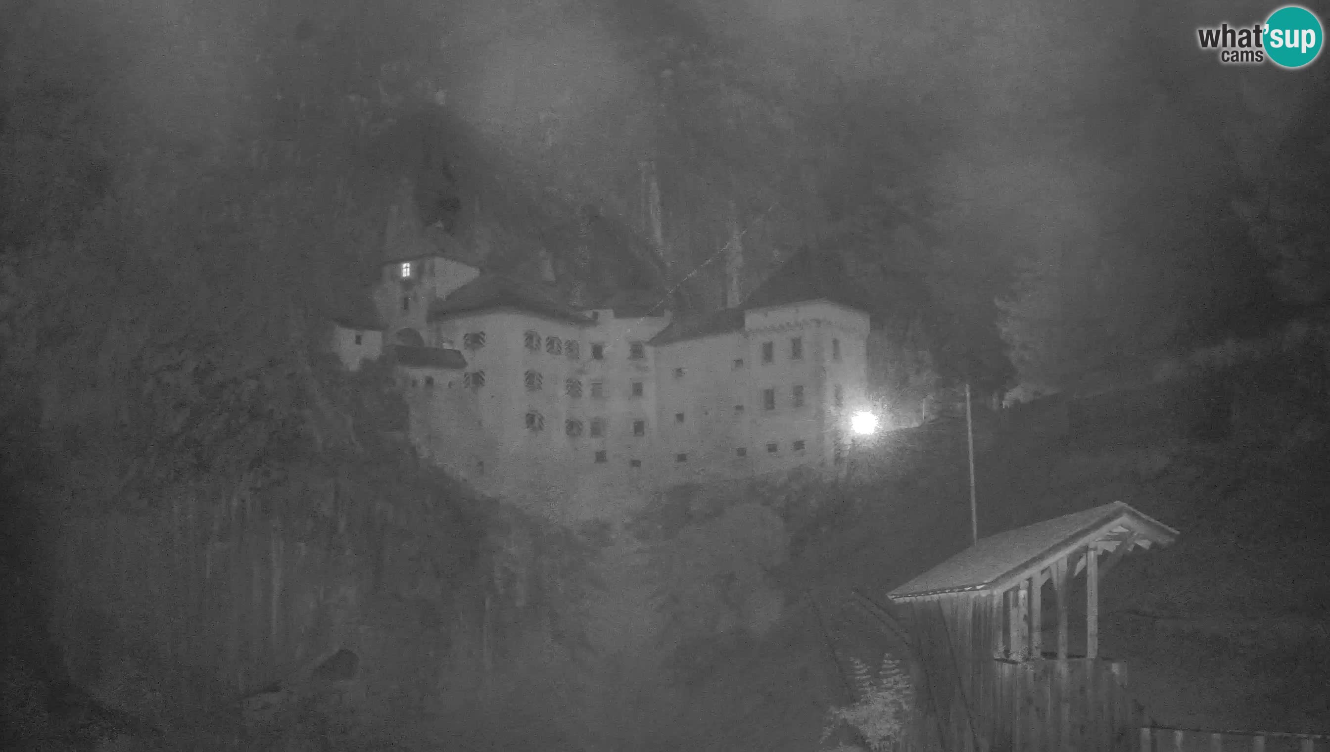 Live Webcam Höhlenburg Predjama – Postojna – Slowenien