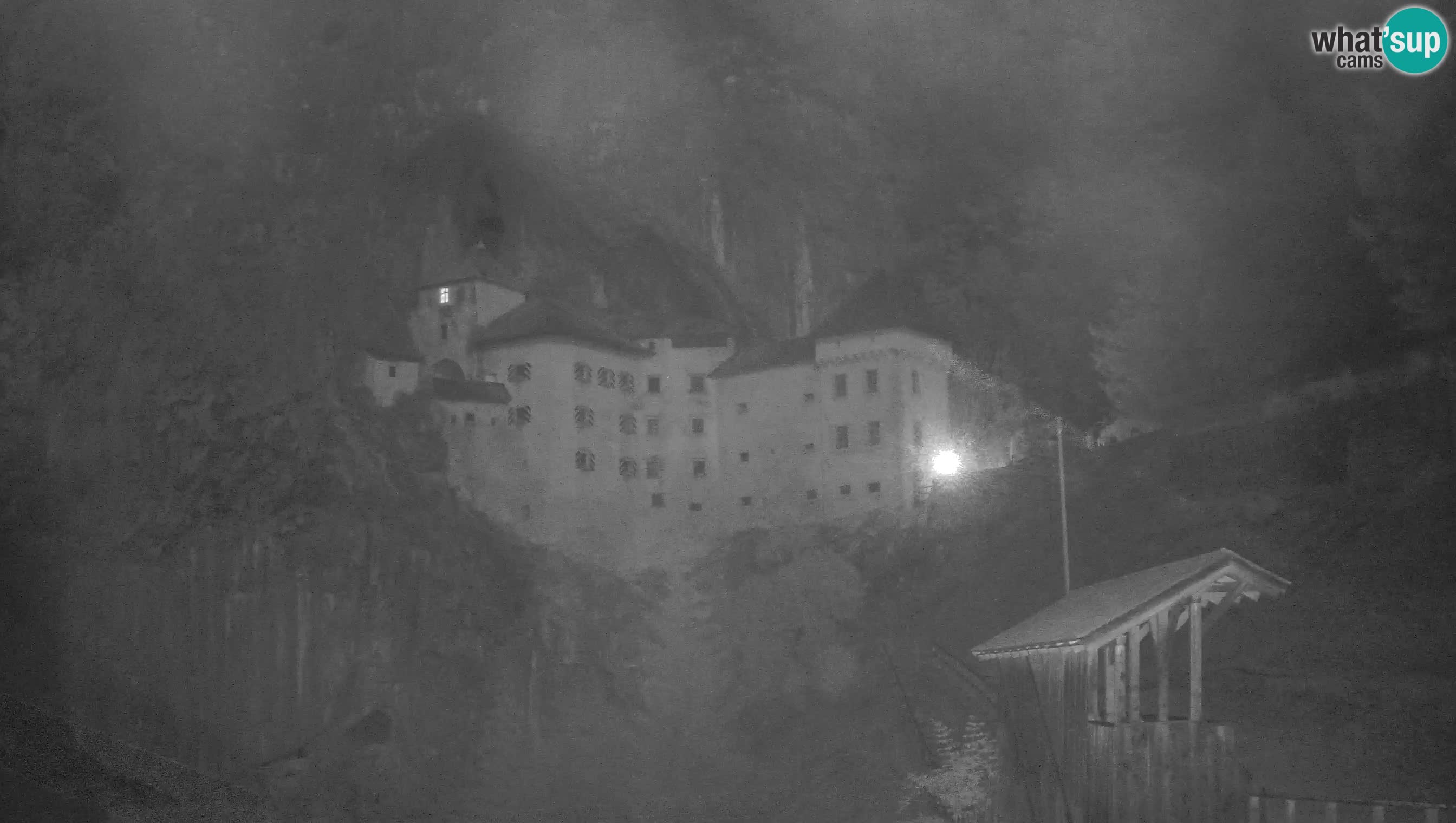 Live Webcam Höhlenburg Predjama – Postojna – Slowenien