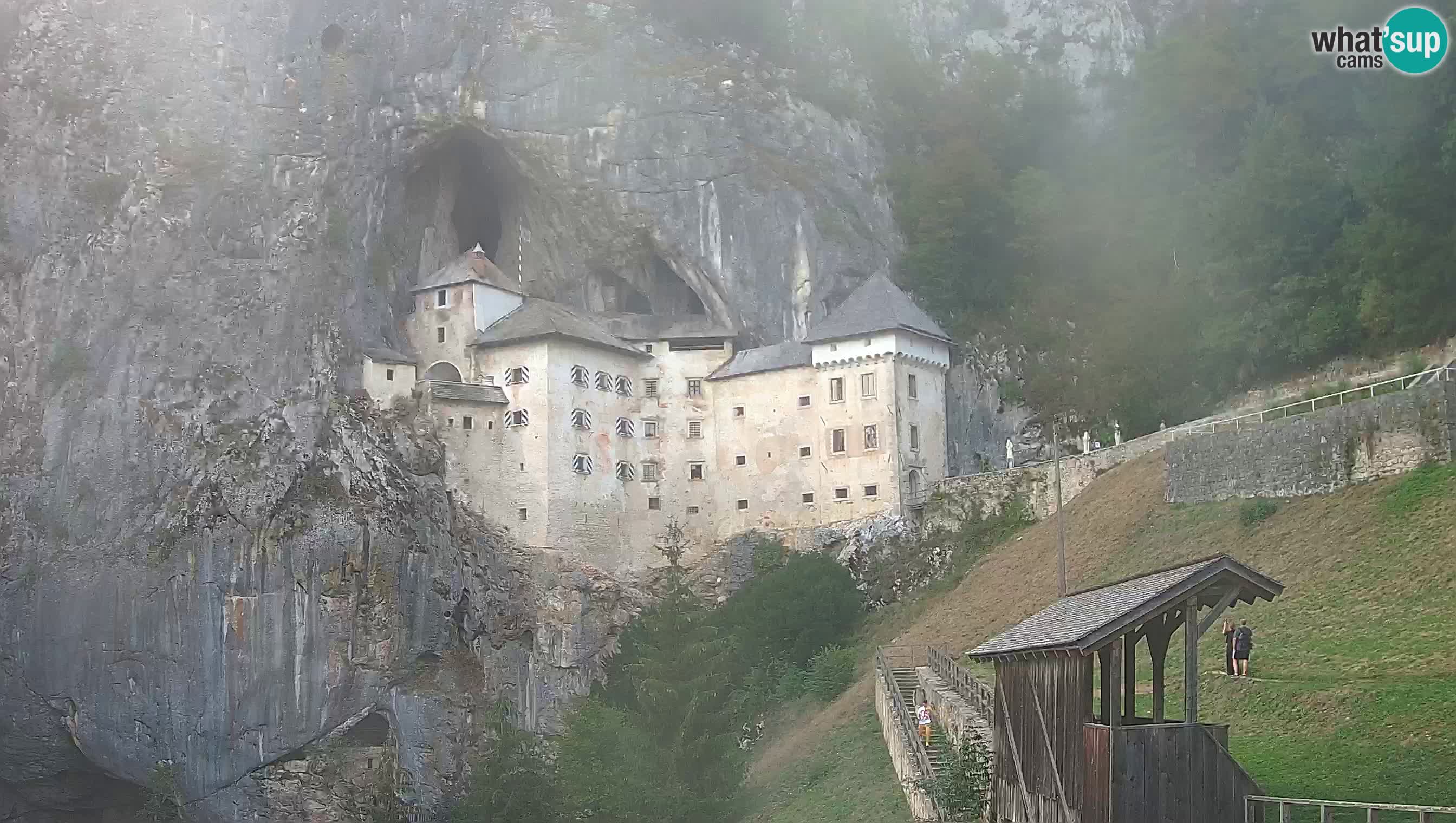 Web kamera Predjamski dvorac – Postojna – Slovenija