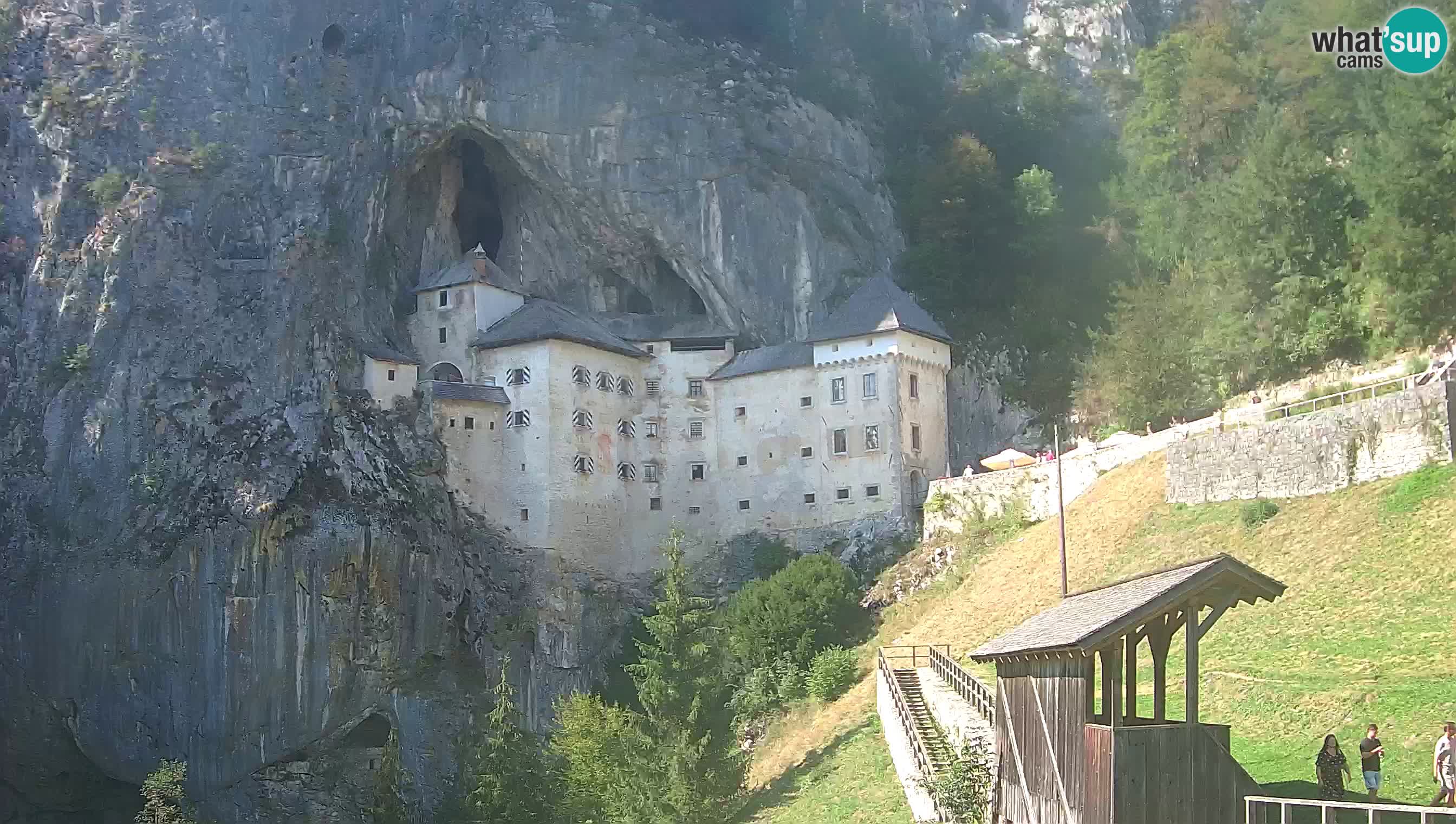 Camera en vivo Castillo de Predjama – Postojna – Eslovenia
