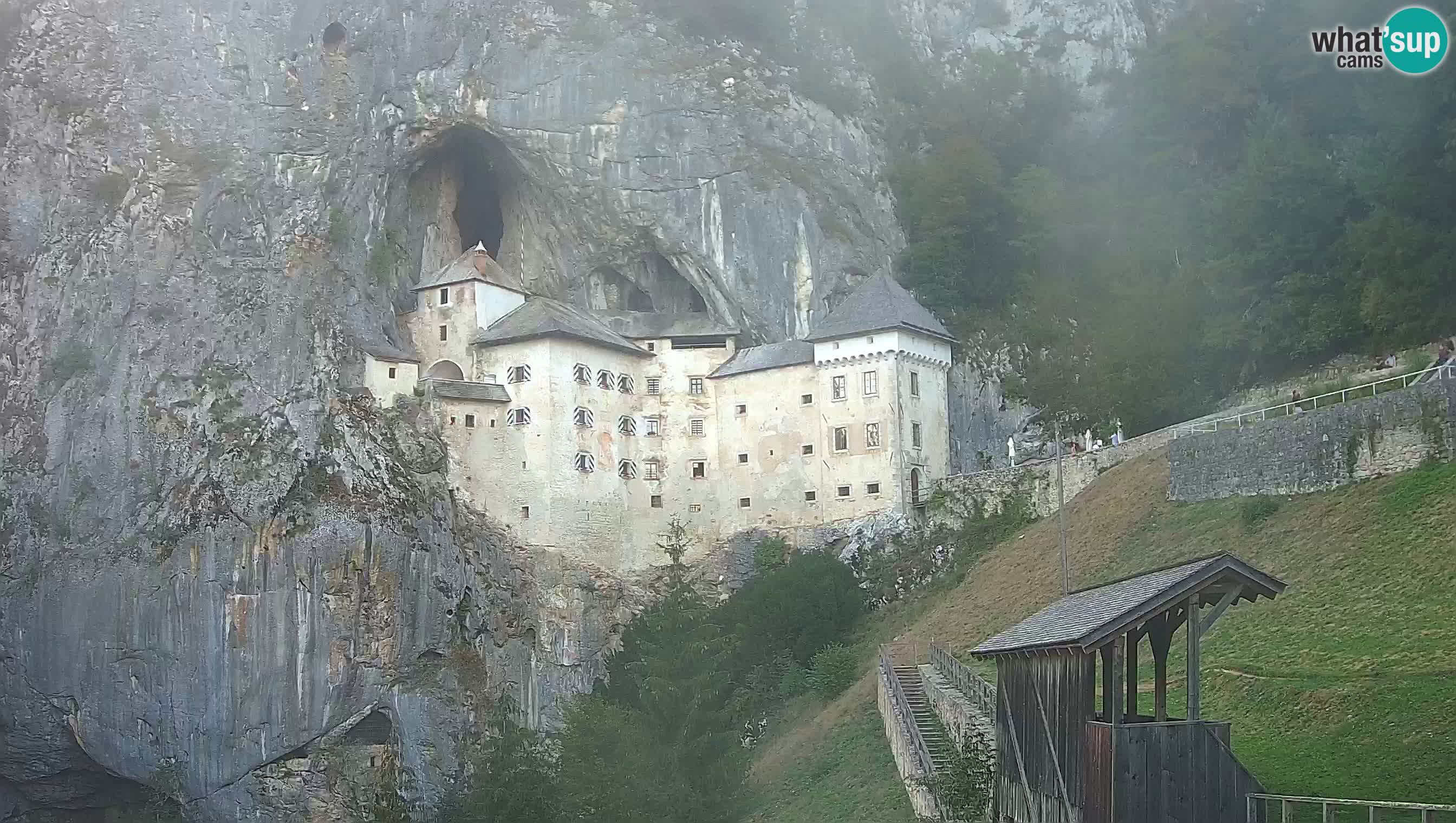 Live Webcam Predjamski grad – Predjama Castle – Postojna – Slovenia