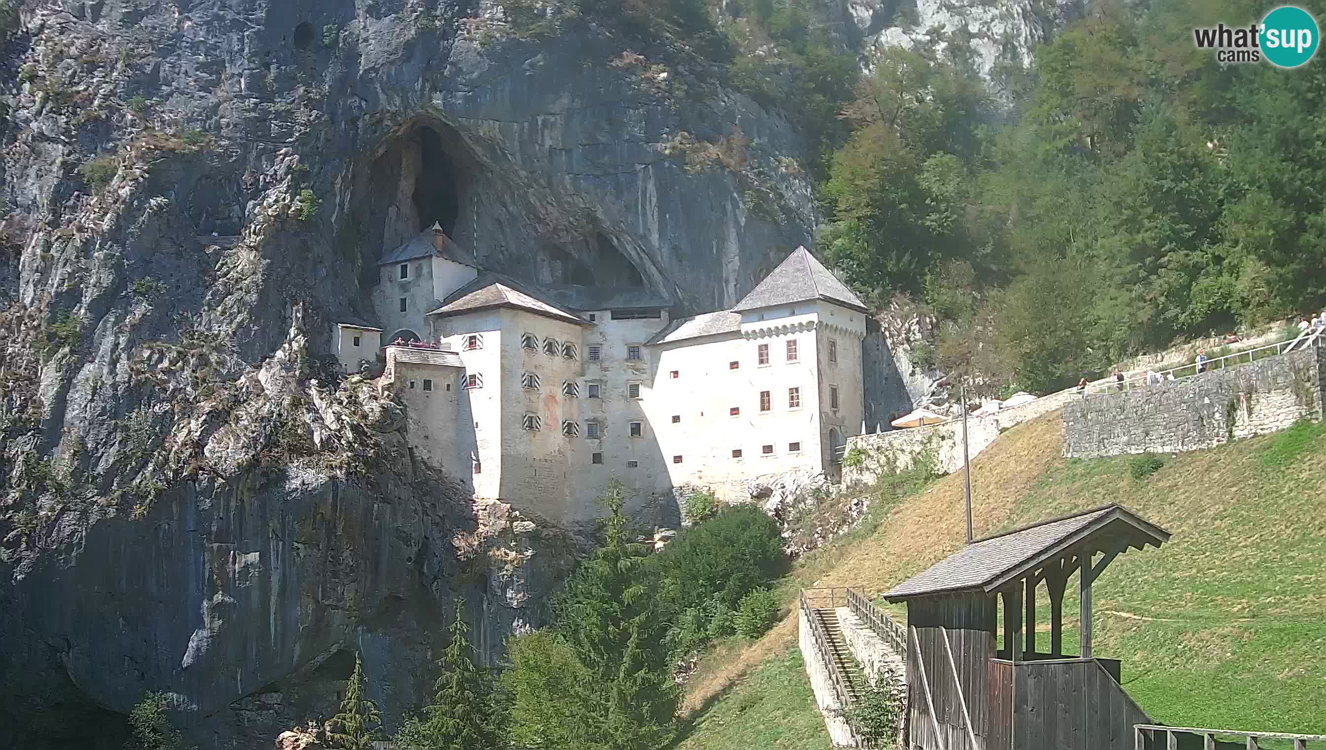 Live Webcam Predjamski grad – Predjama Castle – Postojna – Slovenia