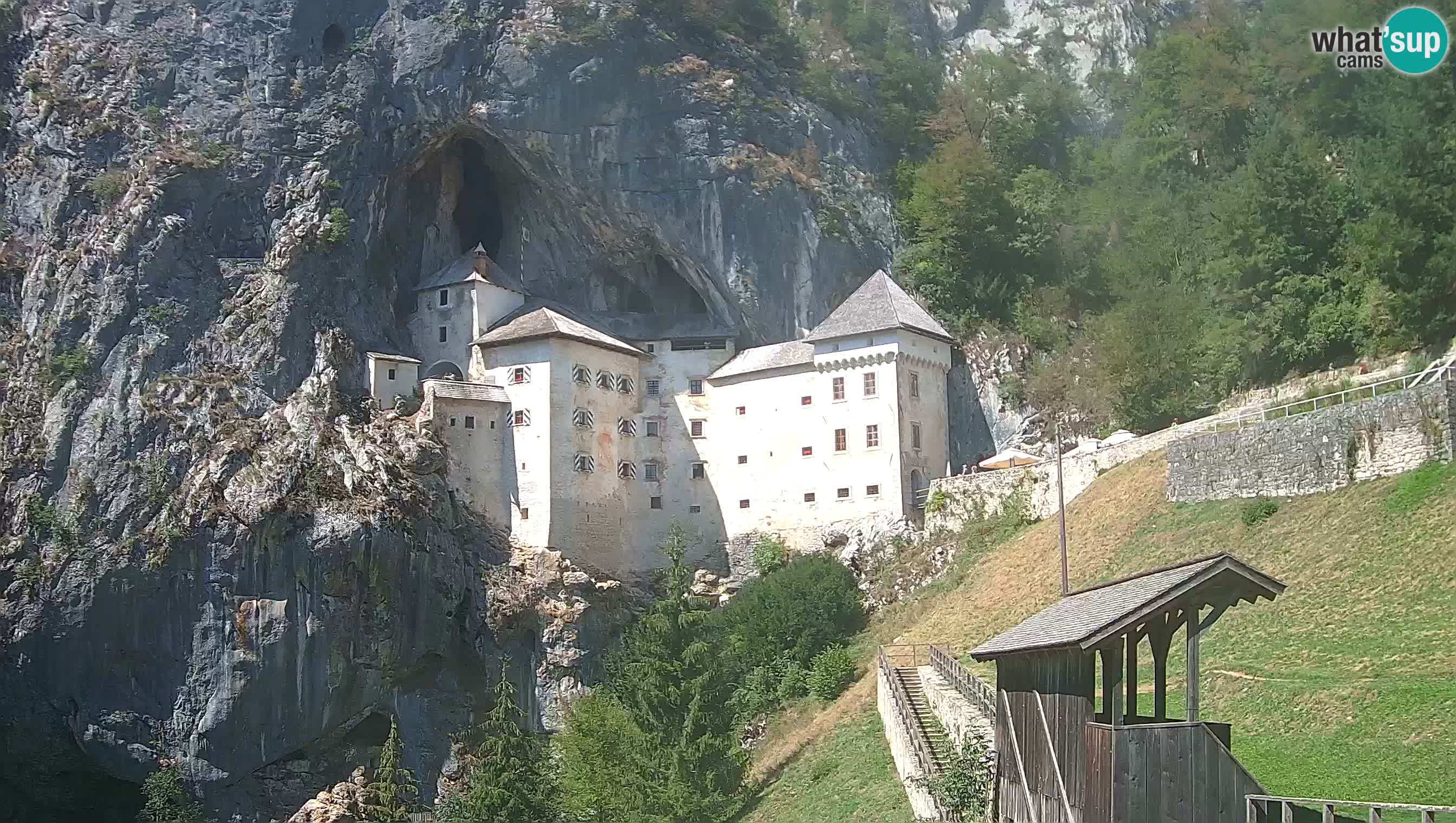 Live Webcam Predjamski grad – Predjama Castle – Postojna – Slovenia