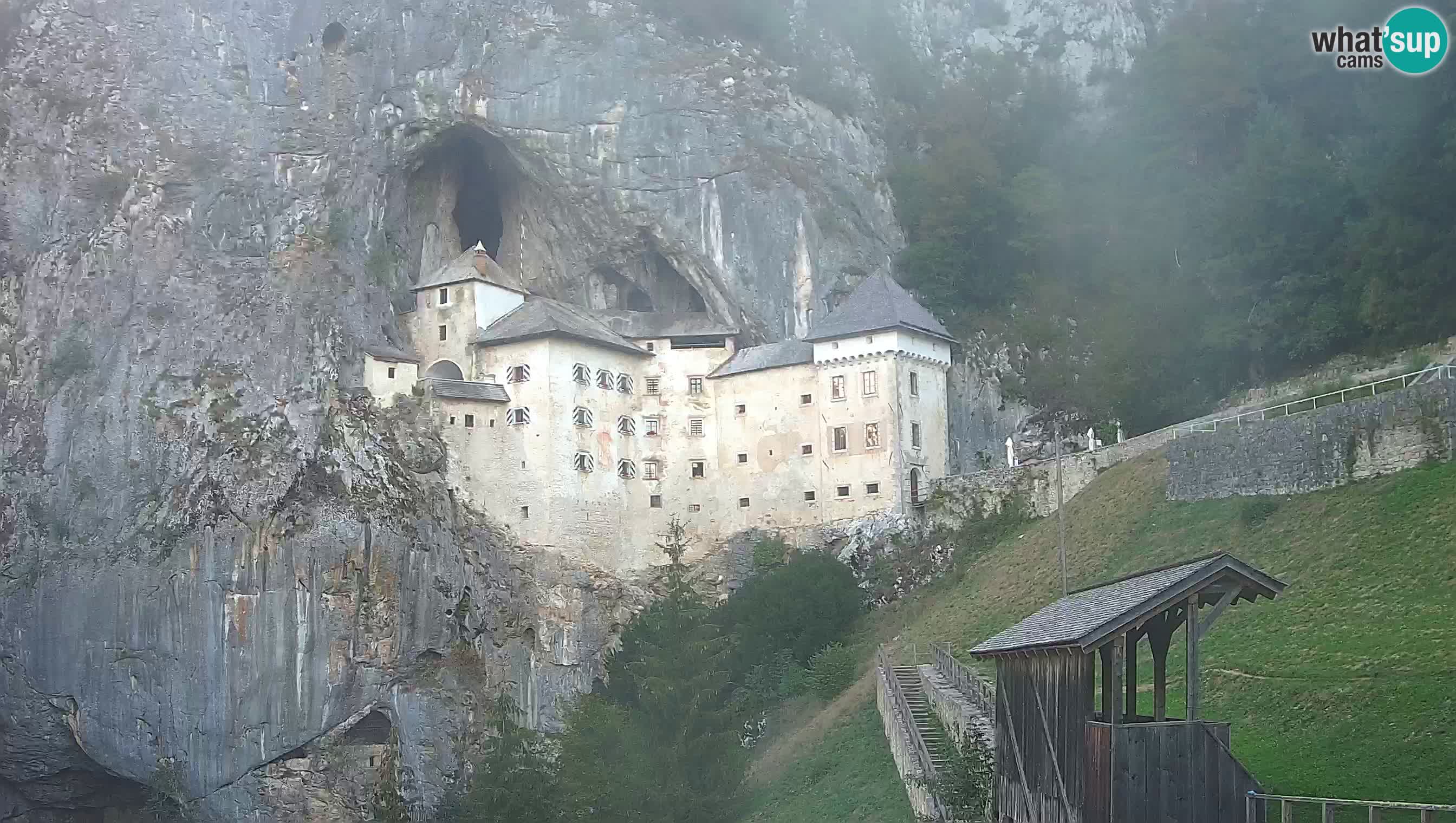 Live Webcam Predjamski grad – Predjama Castle – Postojna – Slovenia