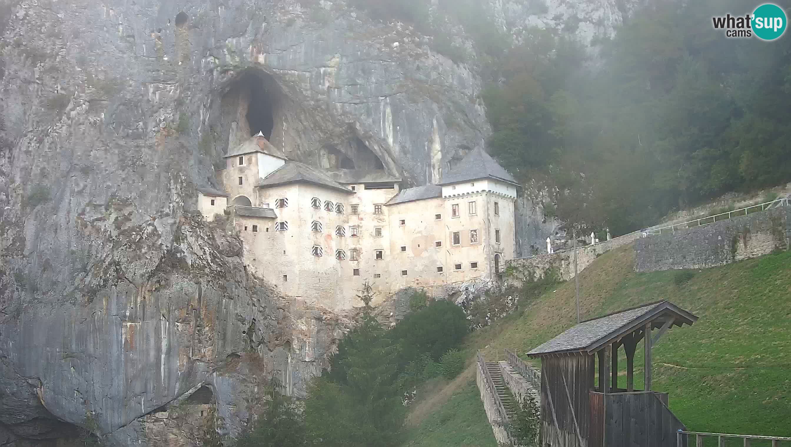 Live Webcam Castello di Predjama – Postumia – Slovenia