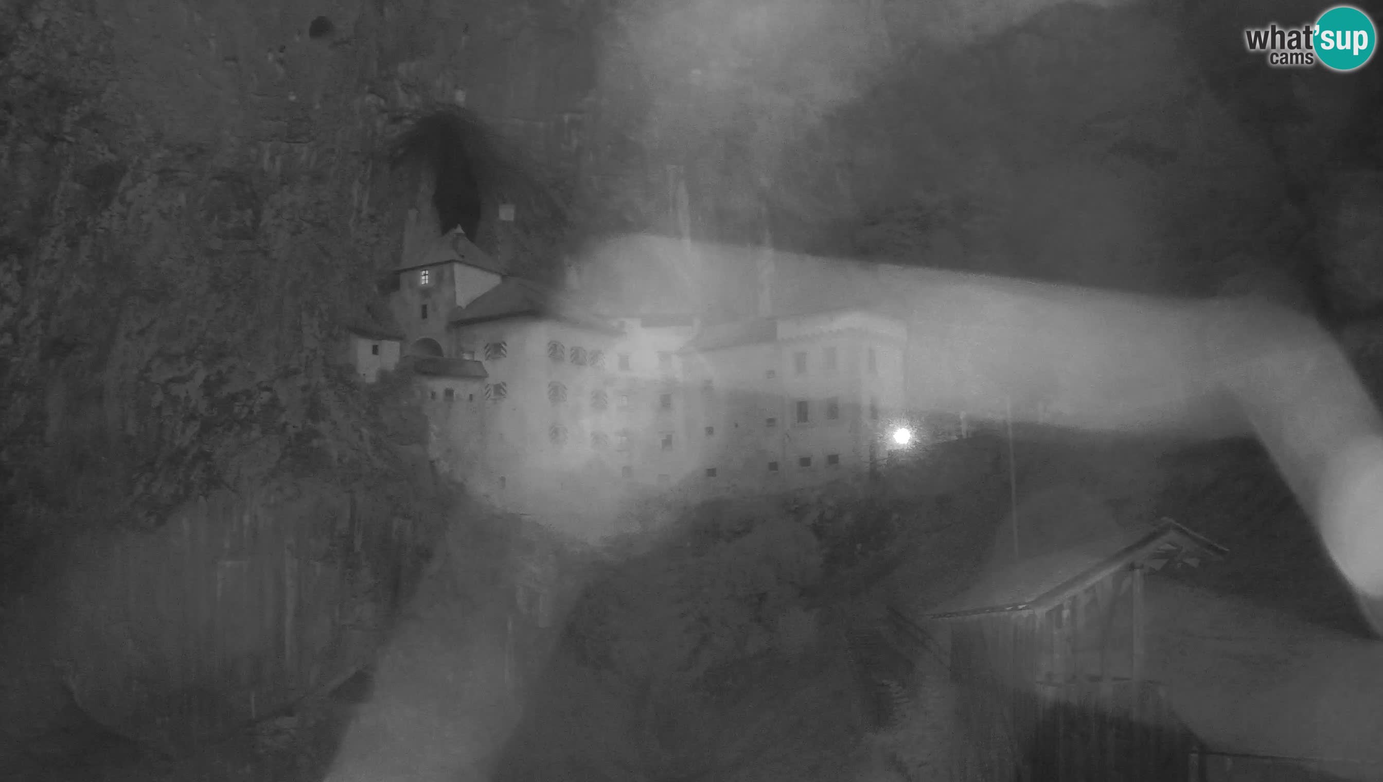 Live Webcam Predjamski grad – Predjama Castle – Postojna – Slovenia