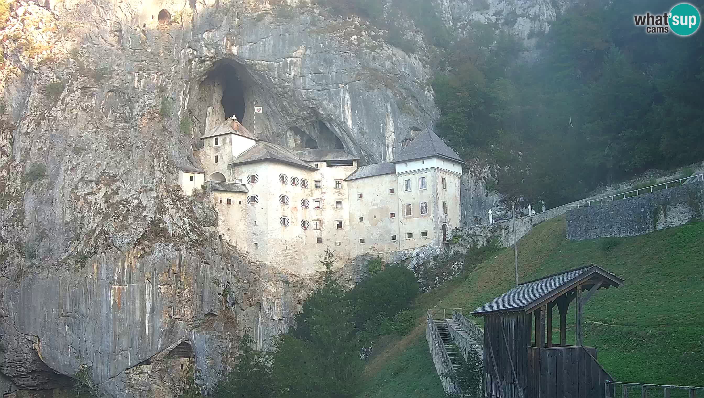 Live Webcam Castello di Predjama – Postumia – Slovenia