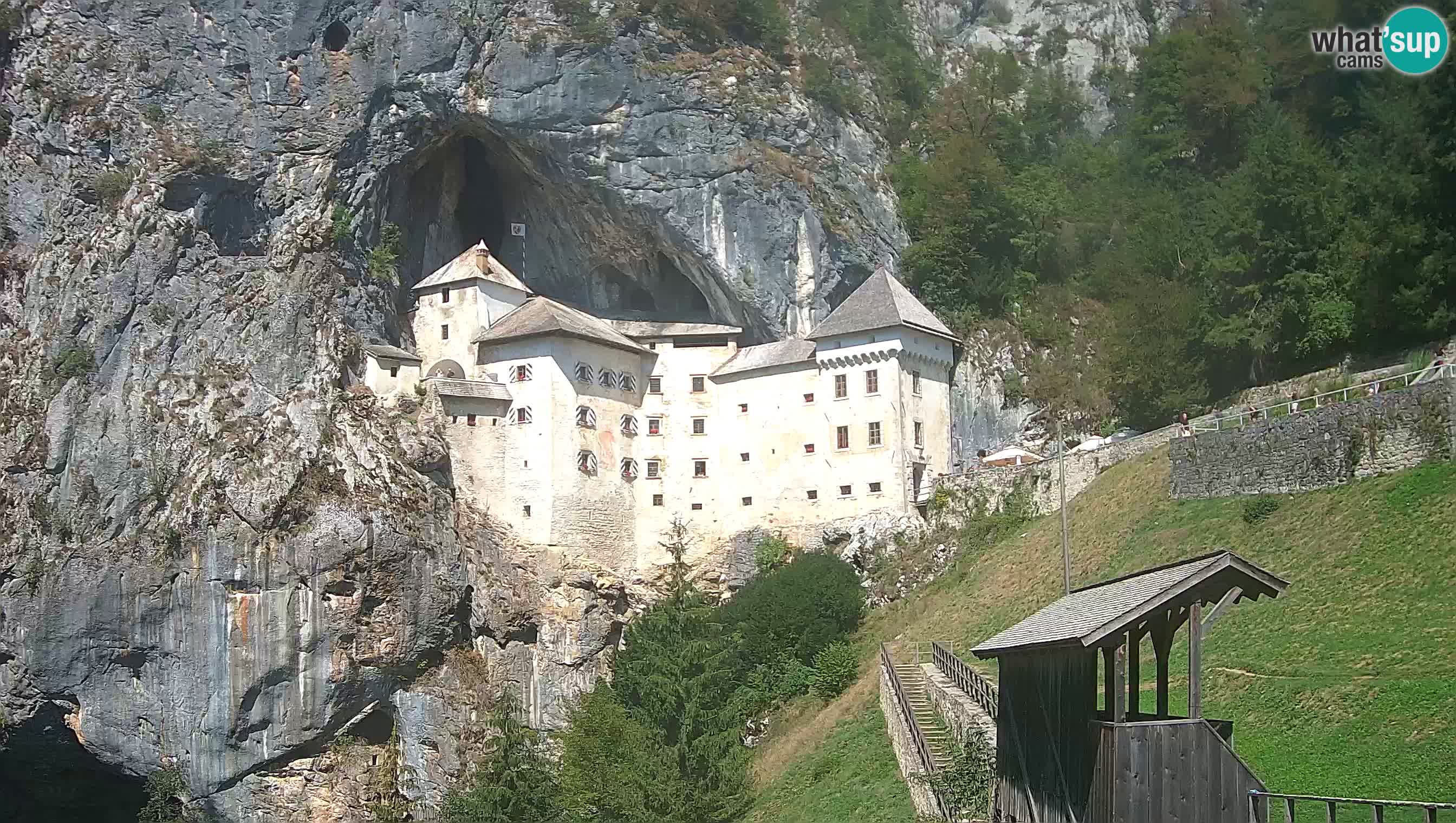 Web kamera Predjamski dvorac – Postojna – Slovenija