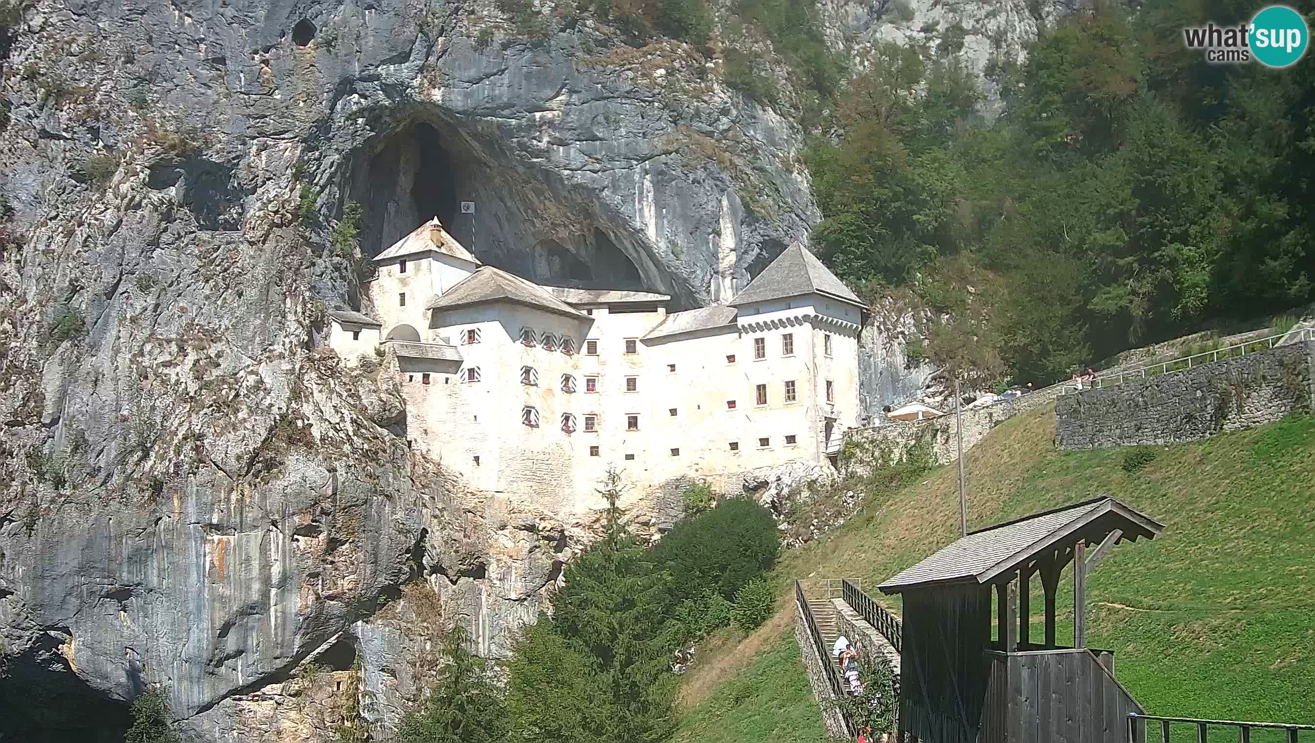 Live Webcam Grad Predjama – Château de Predjama – Postojna – Slovénie