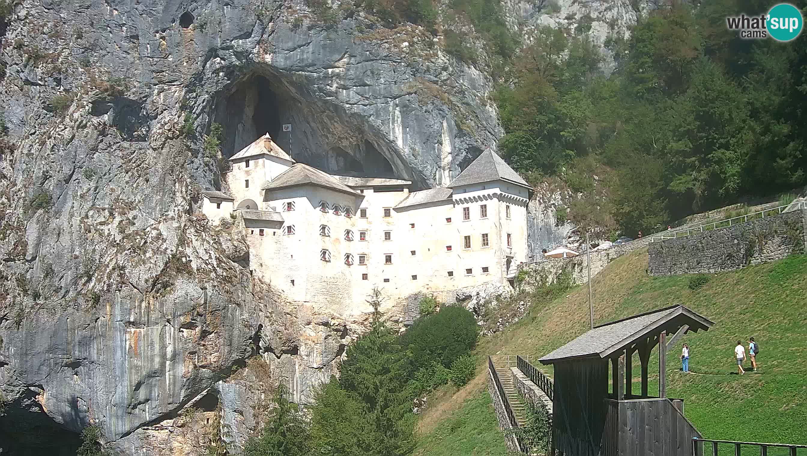 Live Webcam Predjamski grad – Predjama Castle – Postojna – Slovenia