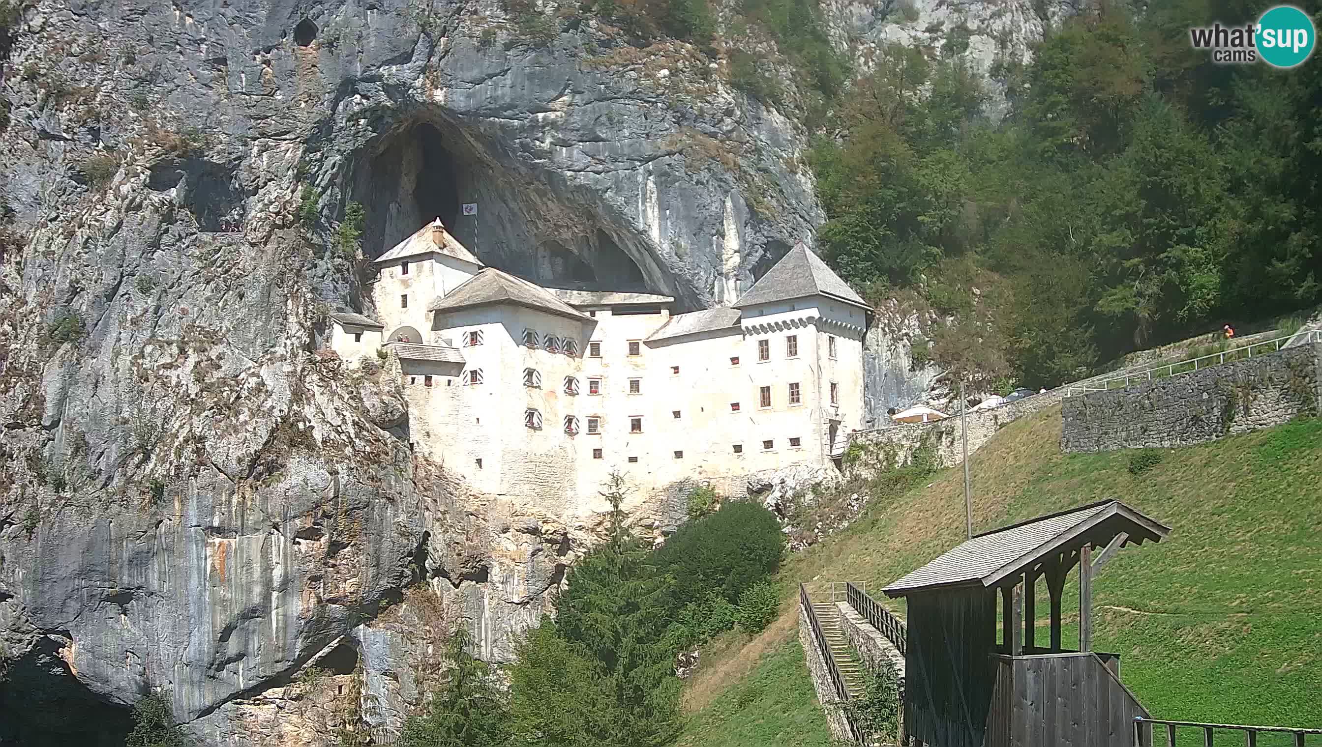 Live Webcam Predjamski grad – Predjama Castle – Postojna – Slovenia