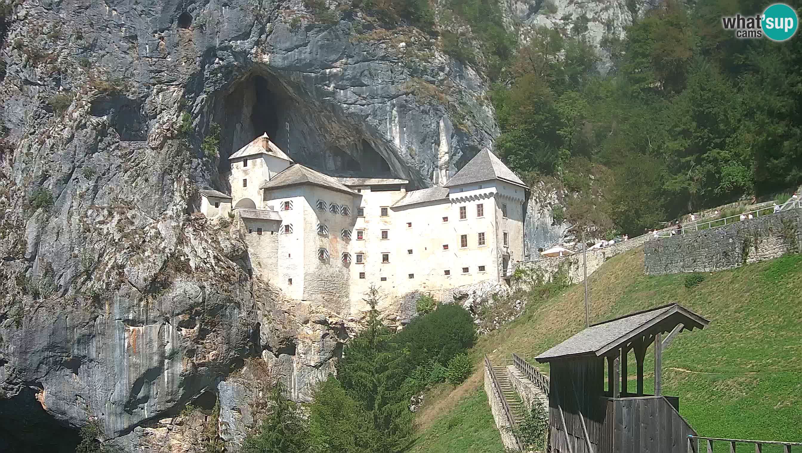 Live Webcam Castello di Predjama – Postumia – Slovenia