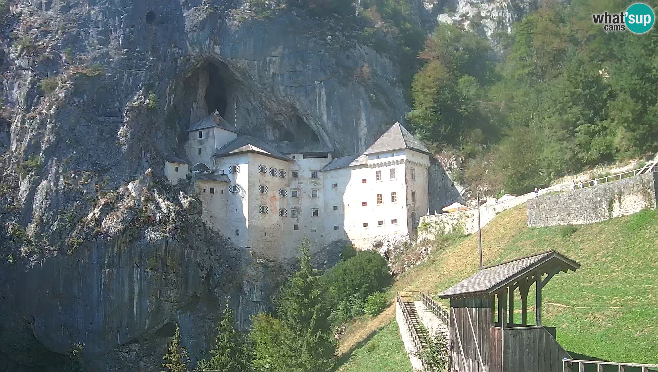 Camera en vivo Castillo de Predjama – Postojna – Eslovenia