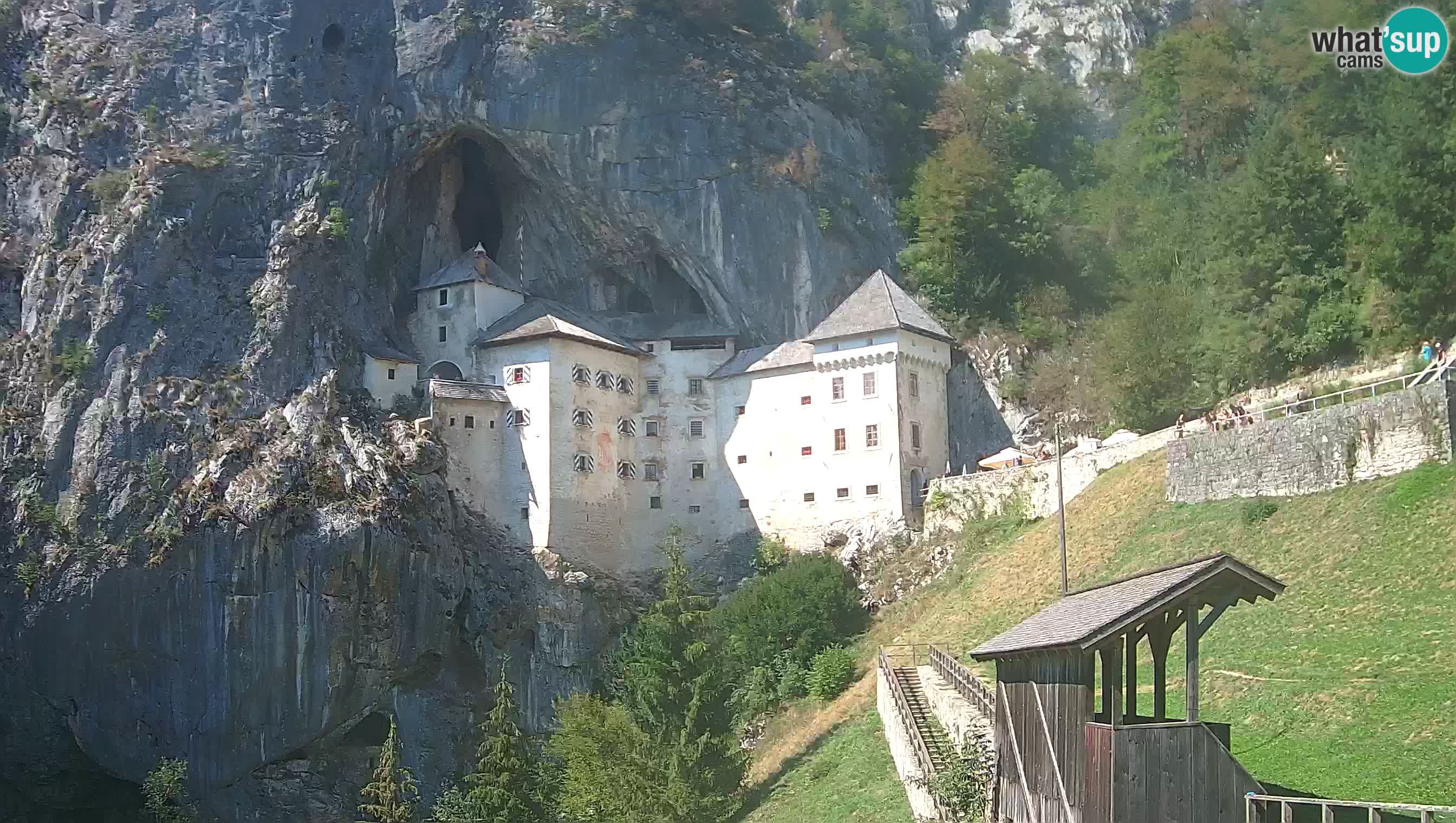 Live Webcam Castello di Predjama – Postumia – Slovenia
