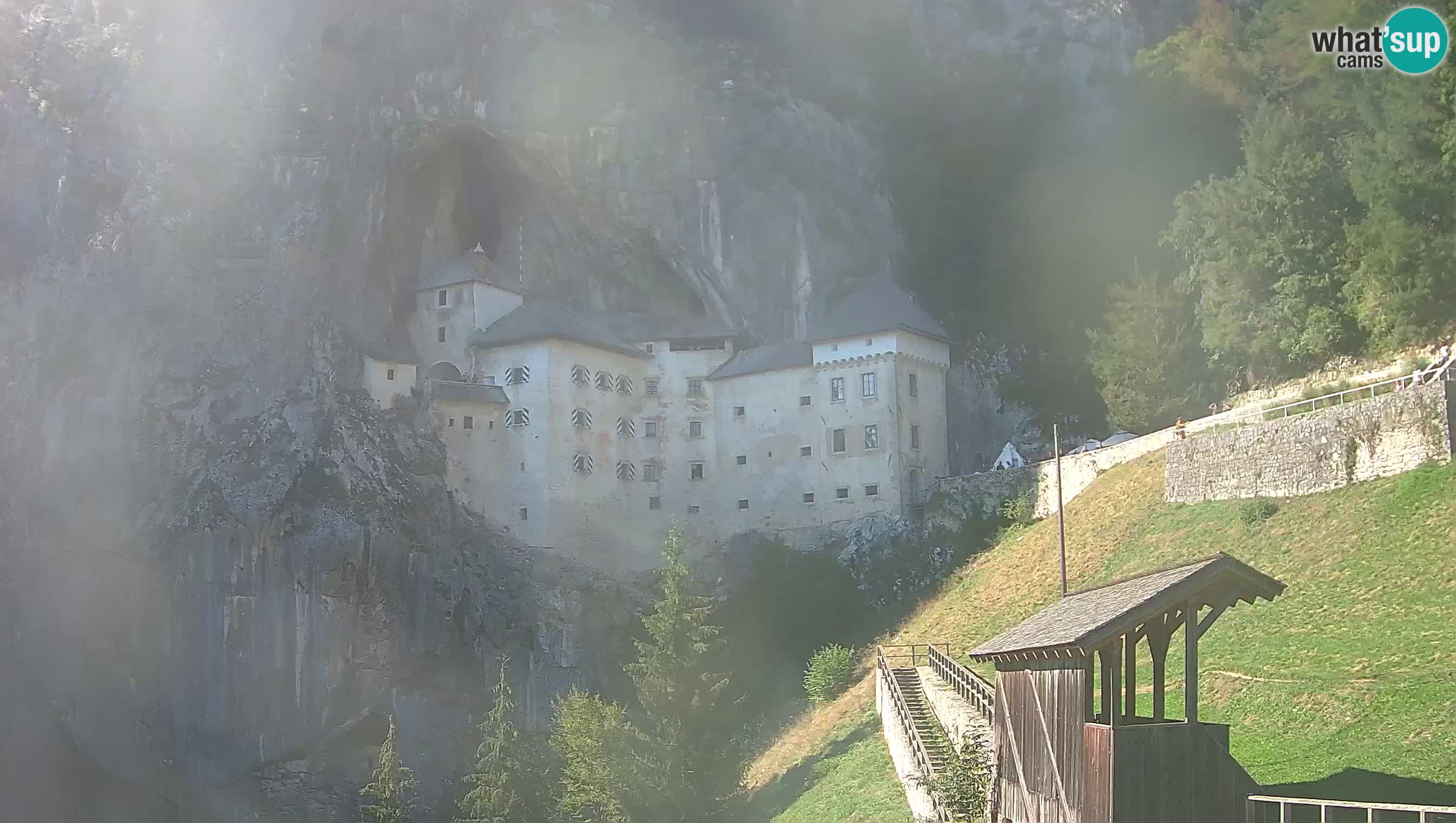 Camera en vivo Castillo de Predjama – Postojna – Eslovenia