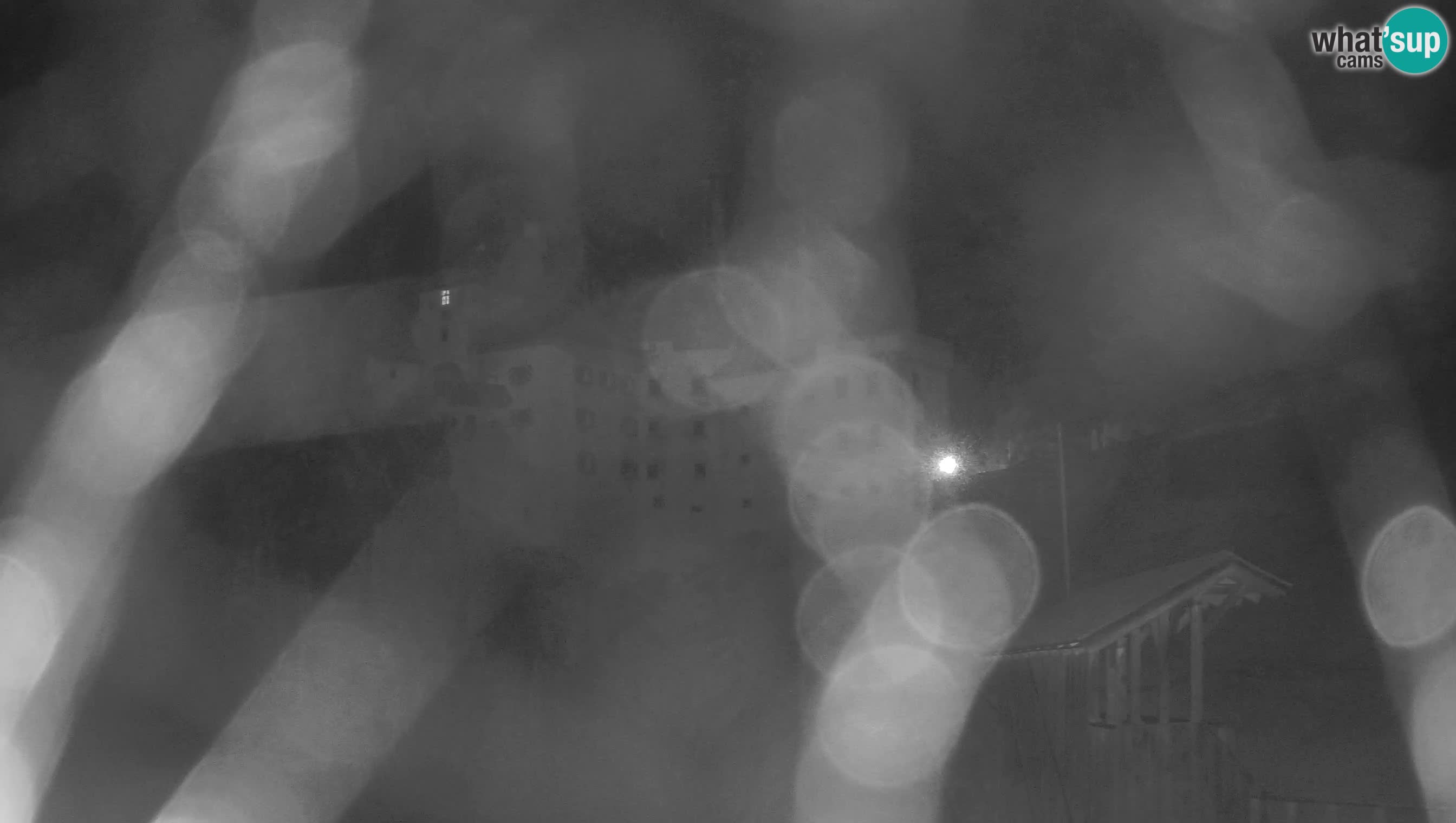 Live Webcam Castello di Predjama – Postumia – Slovenia