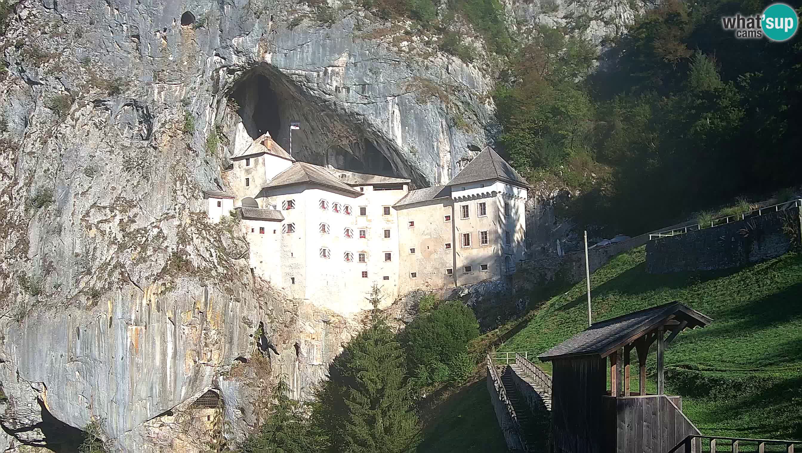 Live Webcam Predjamski grad – Predjama Castle – Postojna – Slovenia