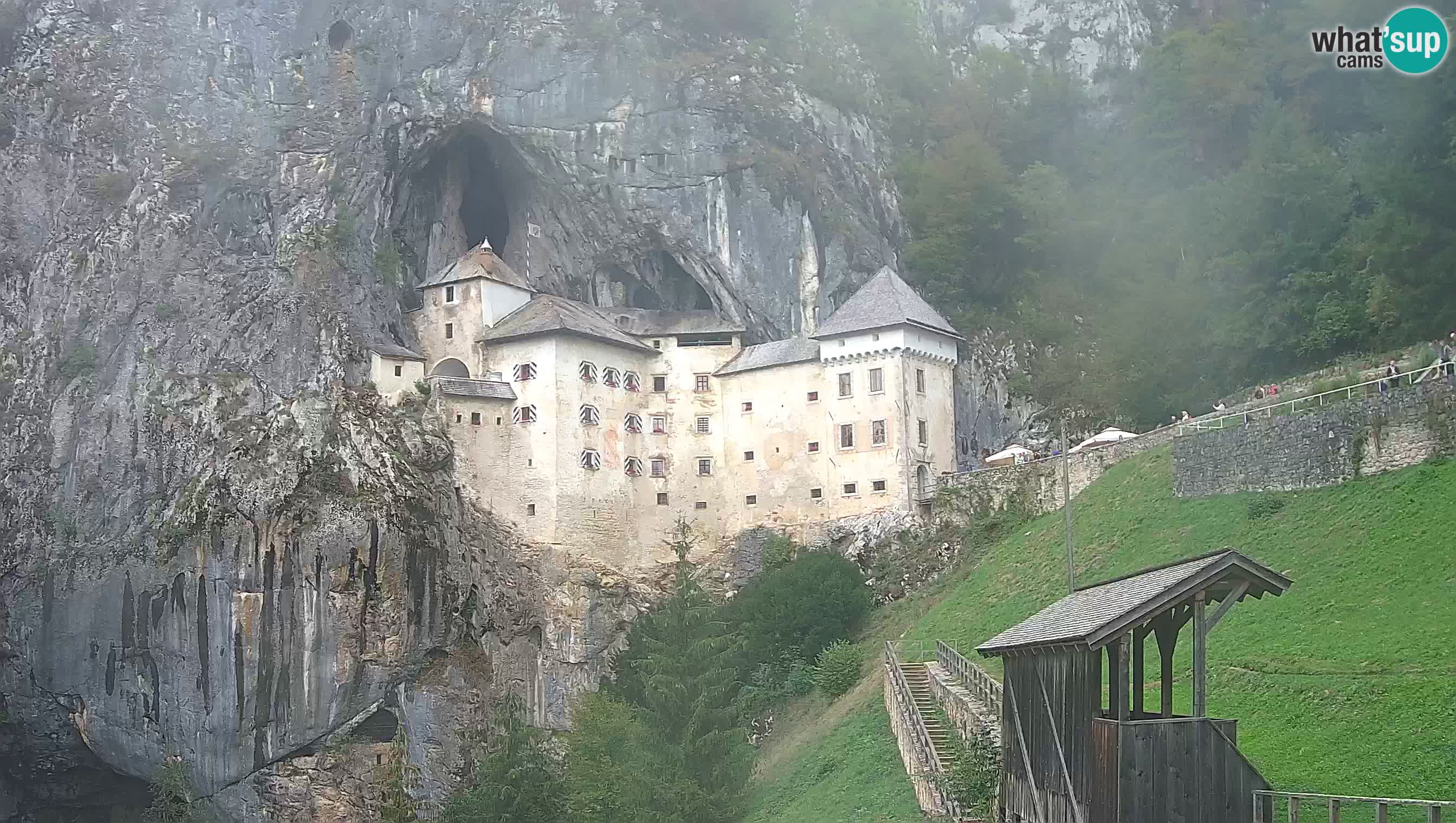 Live Webcam Castello di Predjama – Postumia – Slovenia