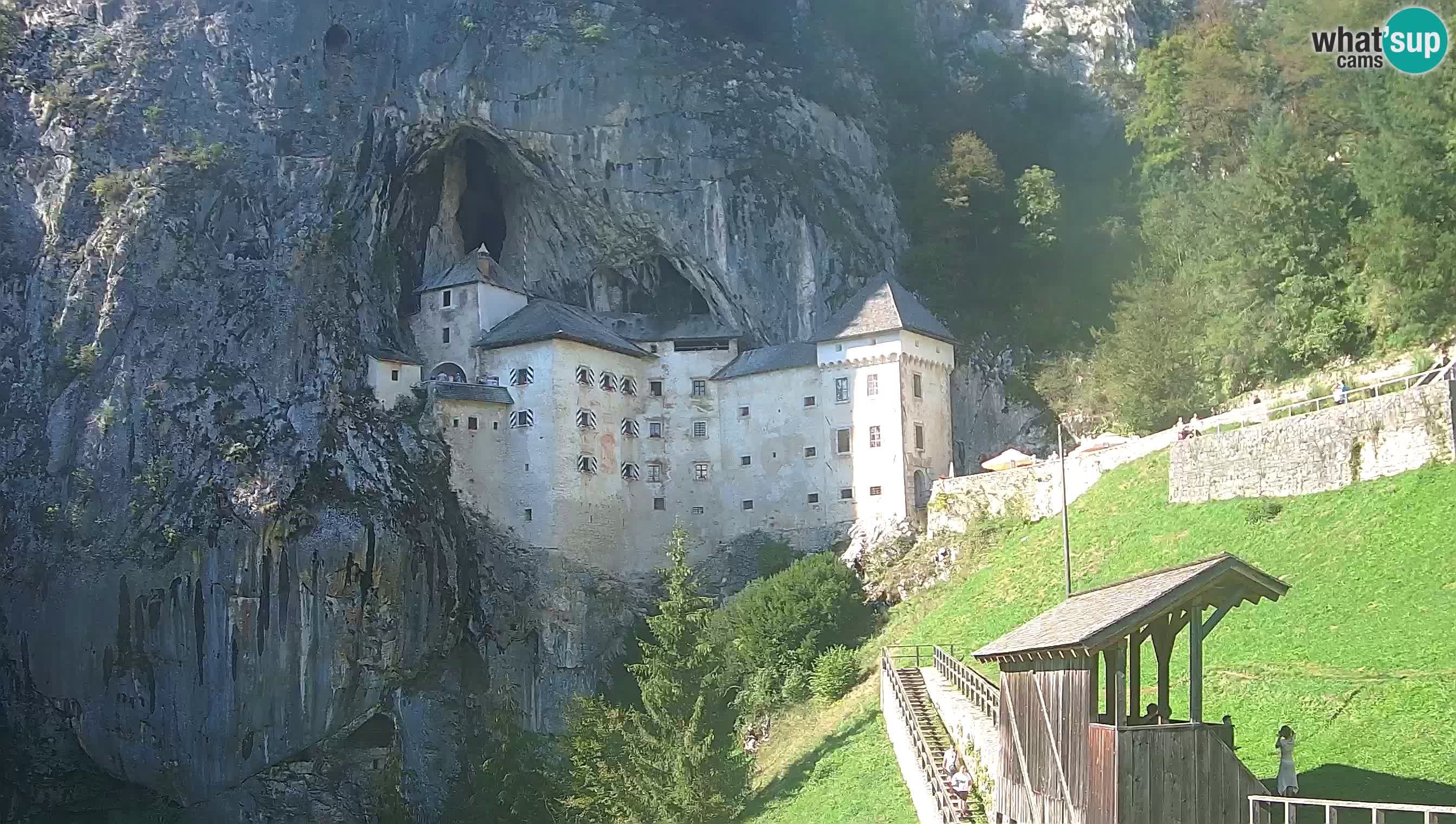 Camera en vivo Castillo de Predjama – Postojna – Eslovenia