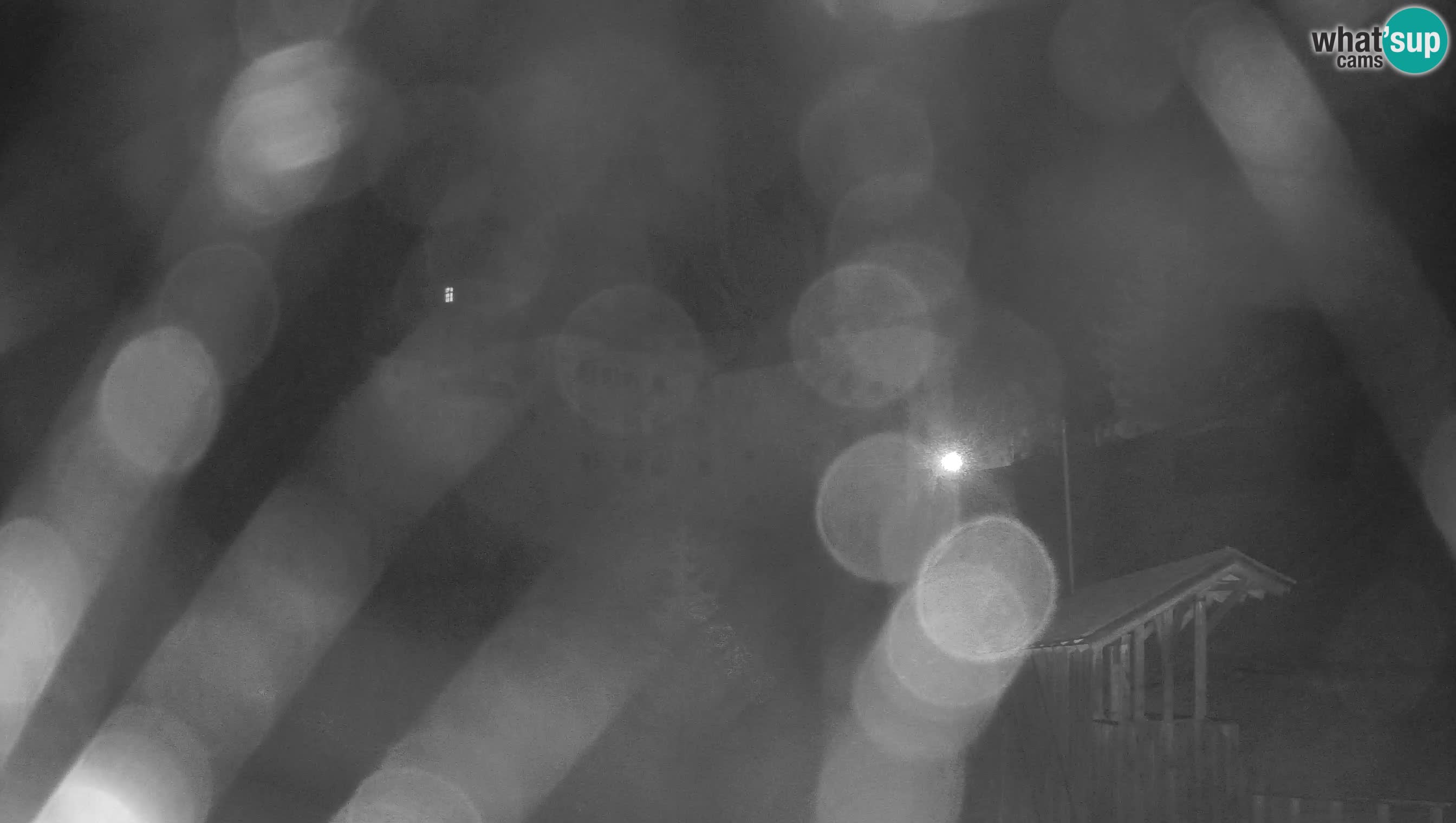 Live Webcam Grad Predjama – Château de Predjama – Postojna – Slovénie