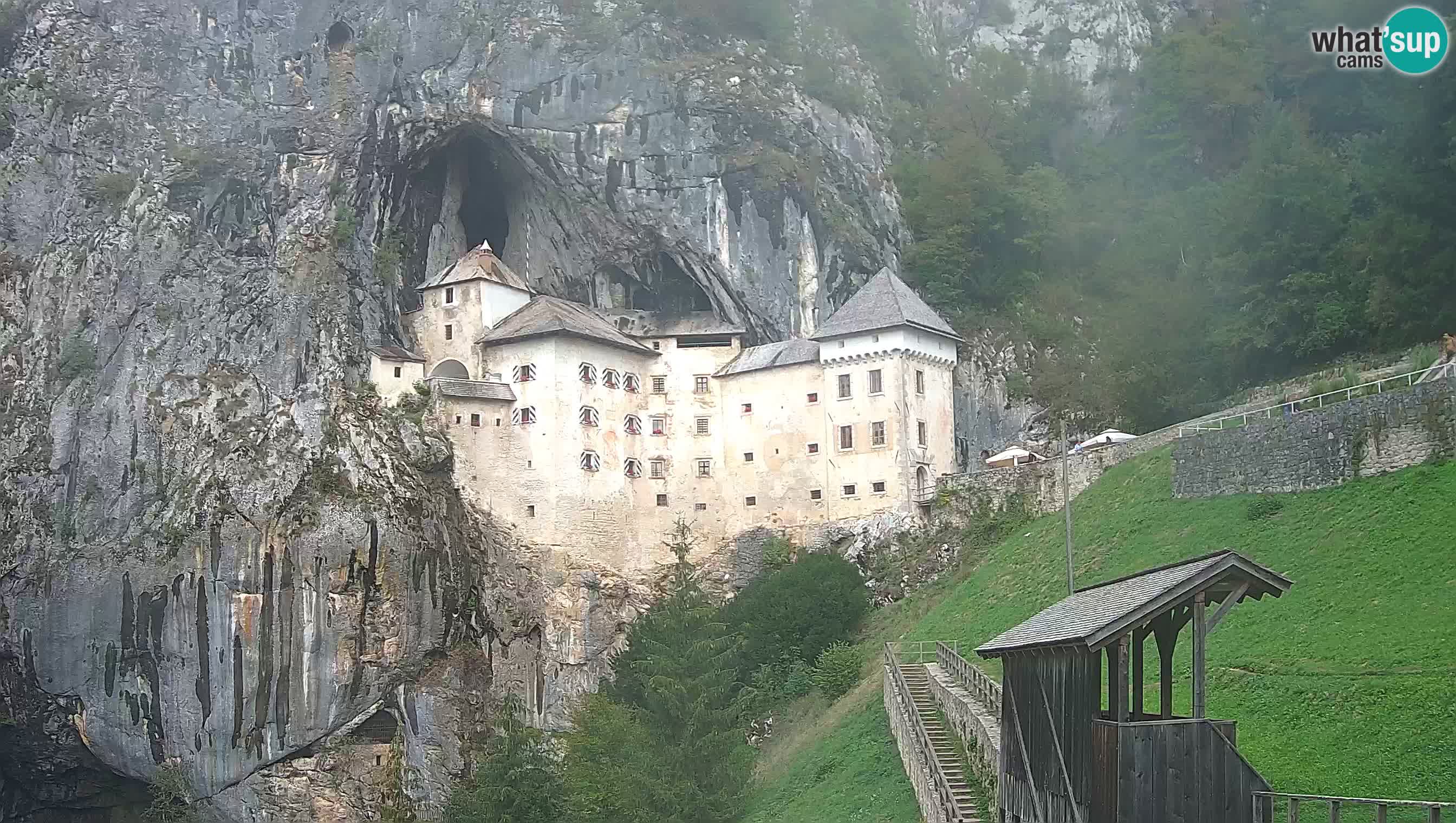 Camera en vivo Castillo de Predjama – Postojna – Eslovenia