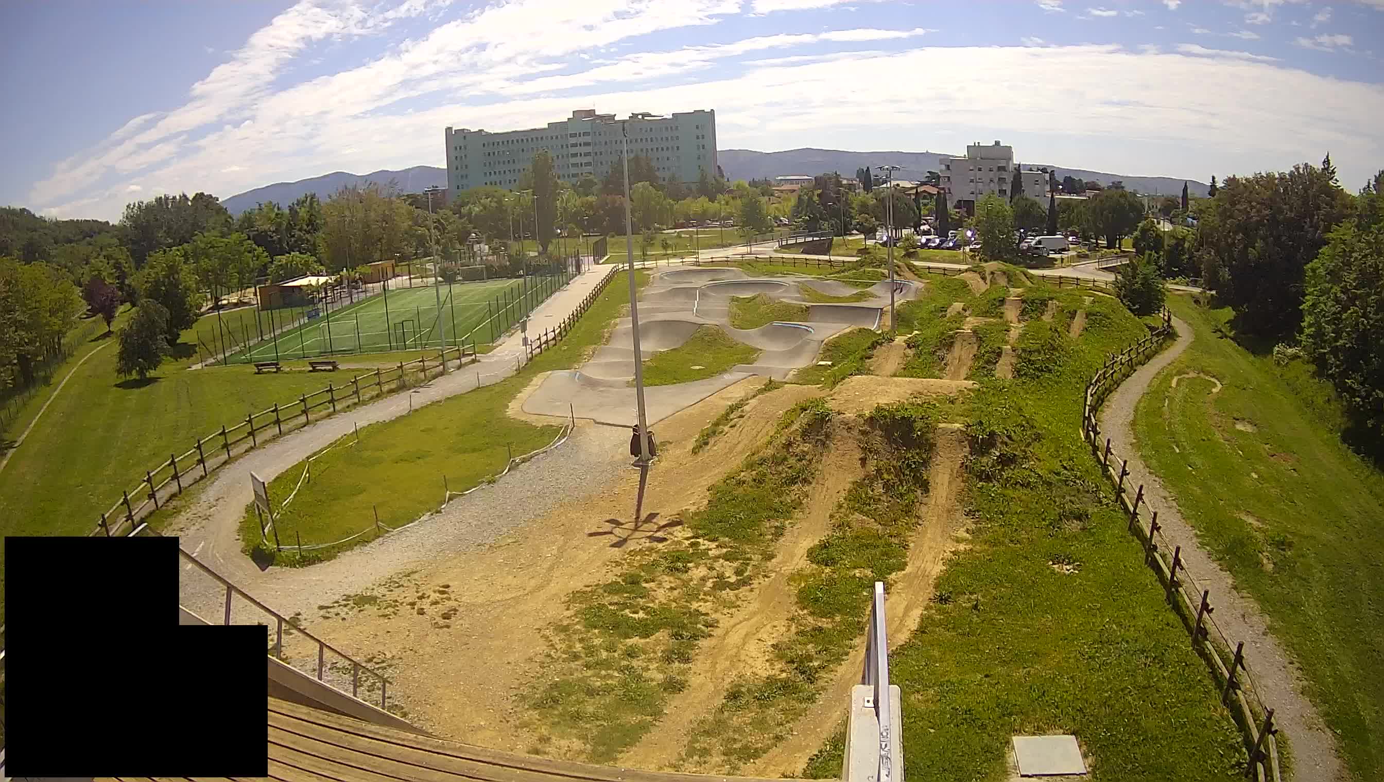 Cámara web en vivo del parque deportivo Šempeter pri Gorici – Eslovenia
