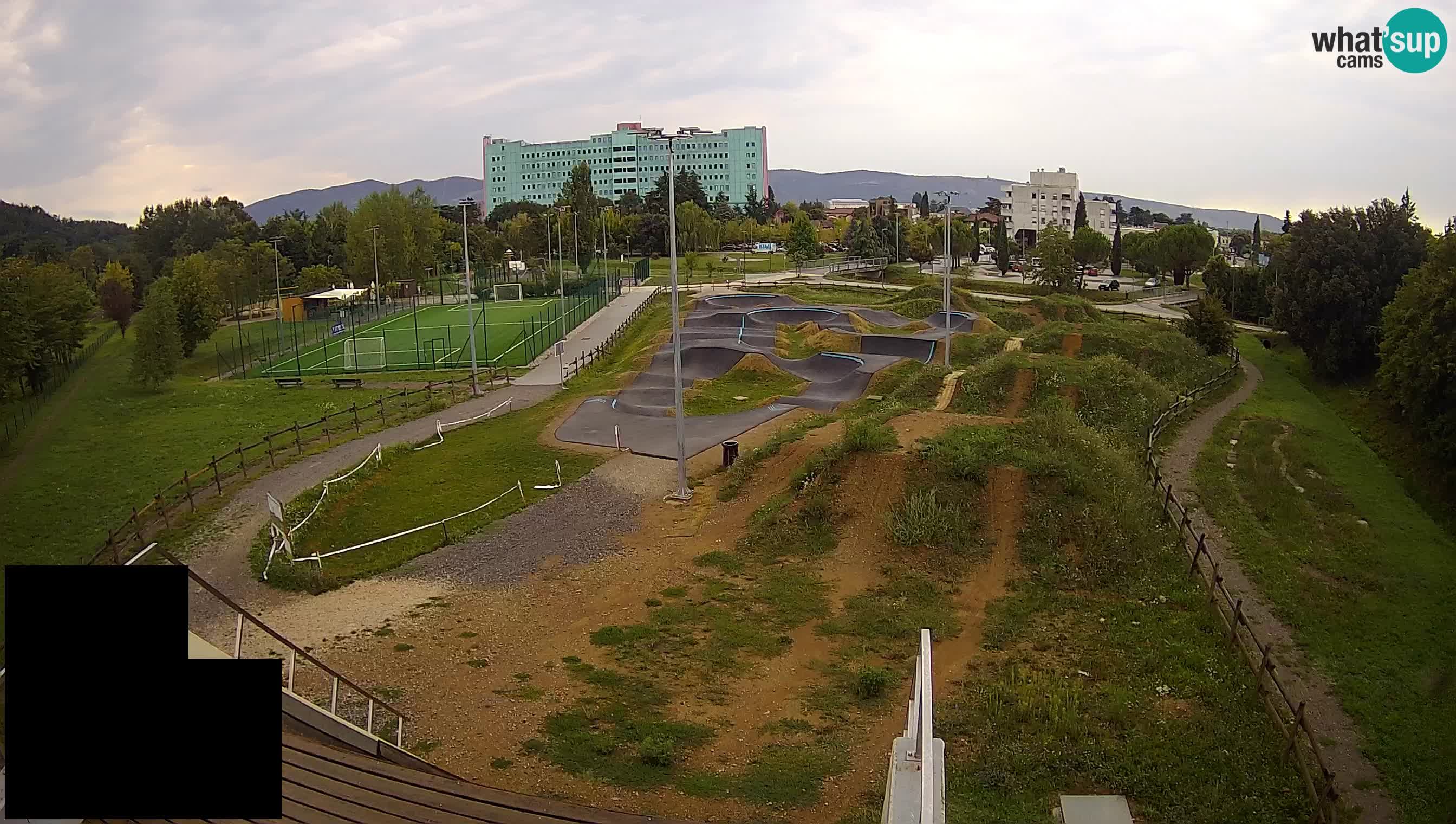 Webcam en direct du parc sportif de Šempeter pri Gorici – Slovénie