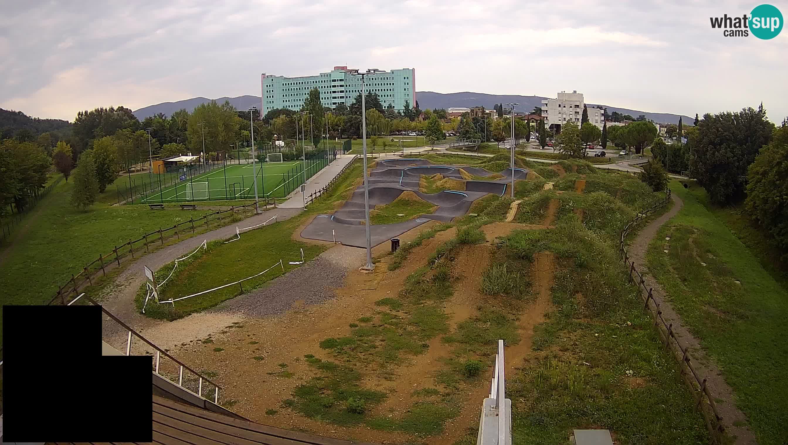 Webcam en direct du parc sportif de Šempeter pri Gorici – Slovénie